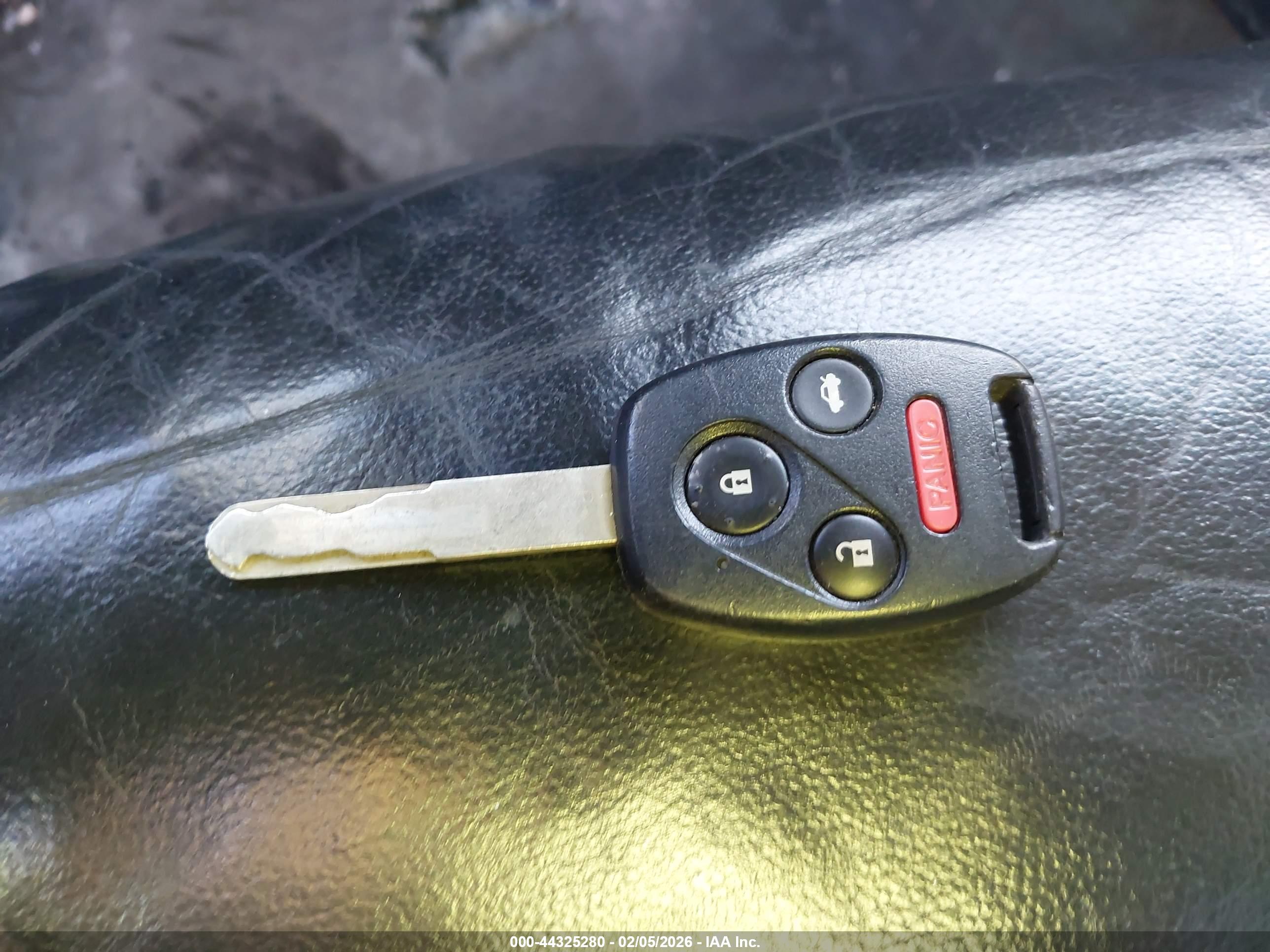 HONDA ACCORD image 11