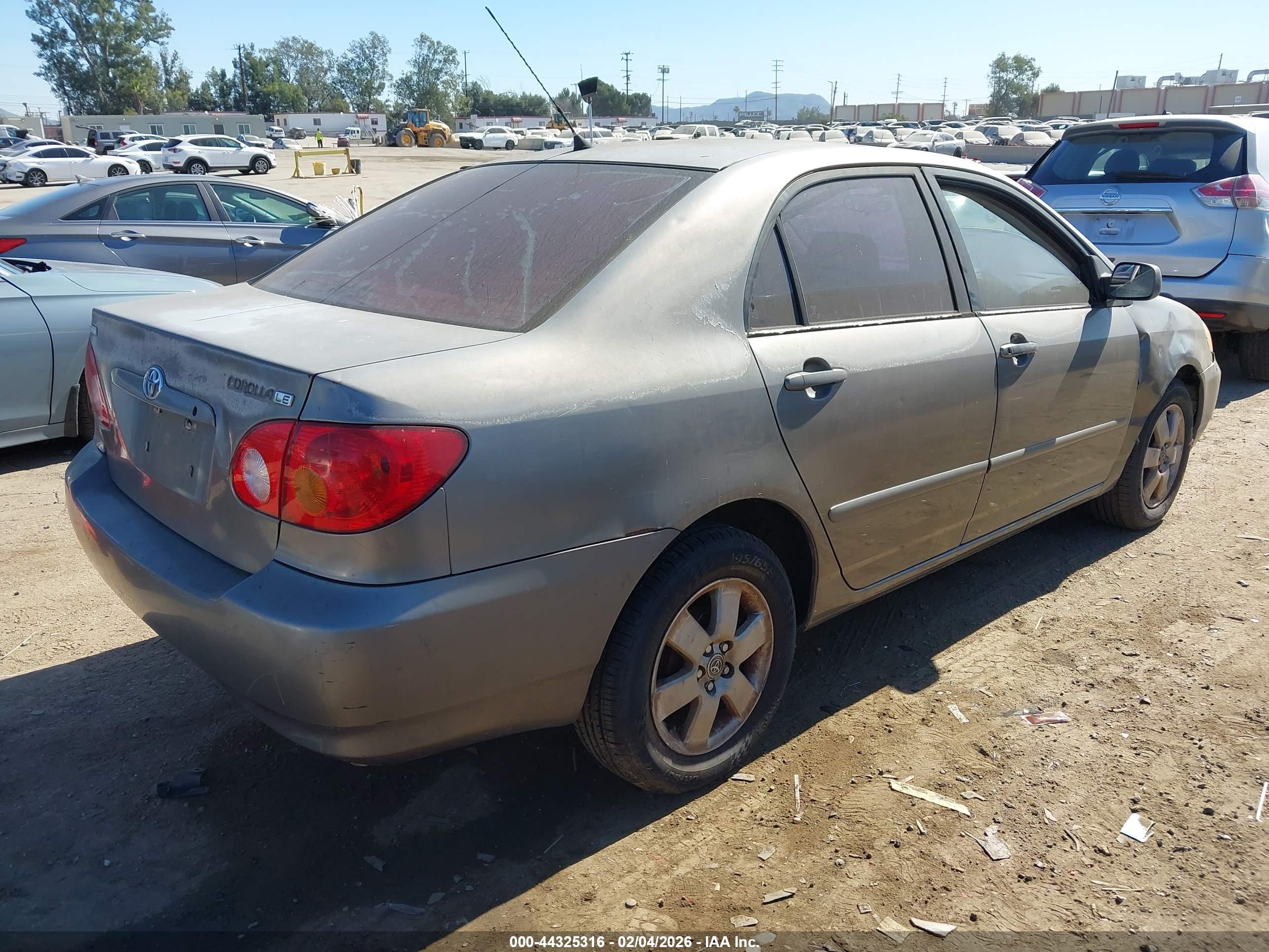TOYOTA COROLLA image 4