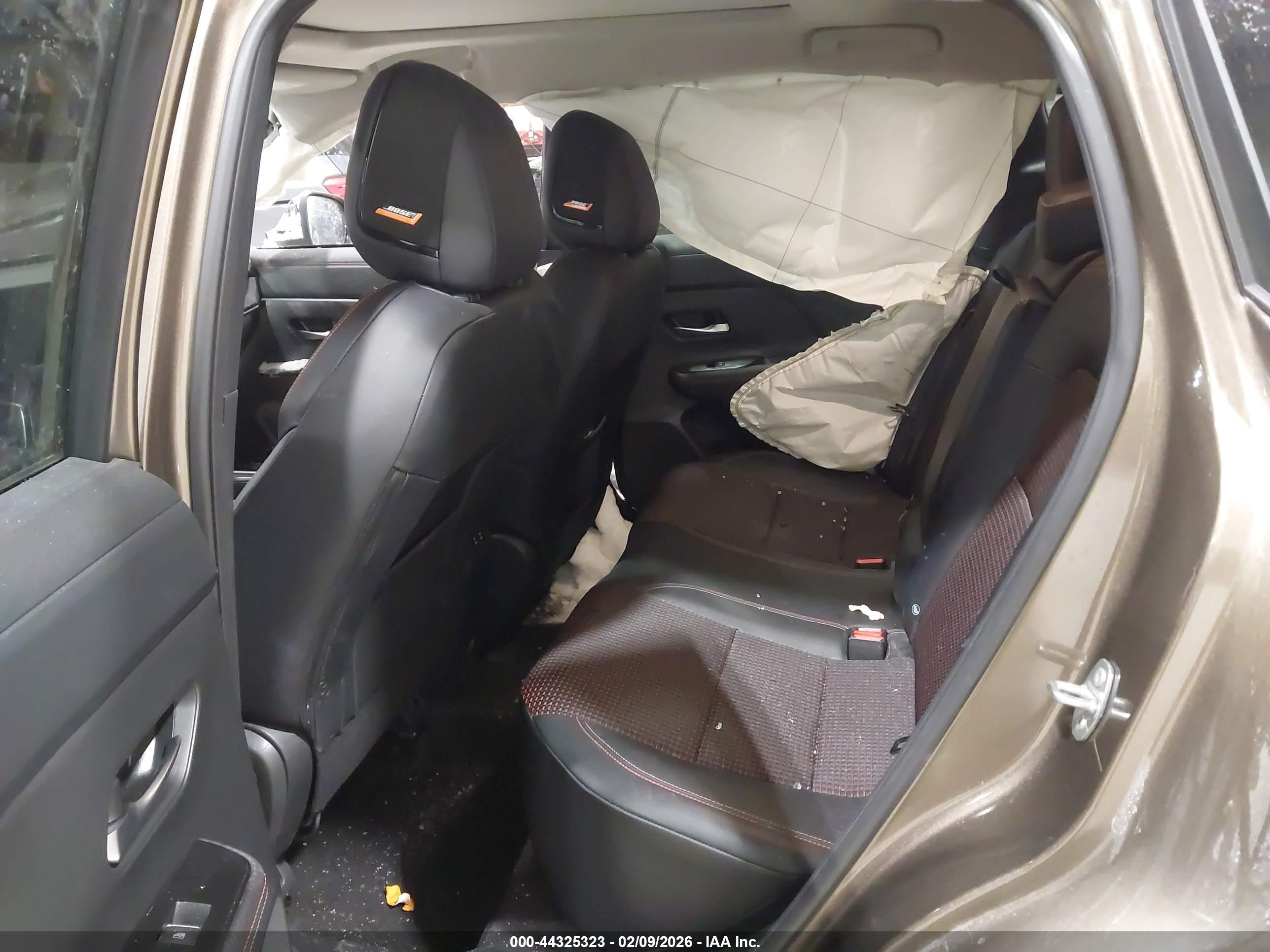 NISSAN KICKS image 8