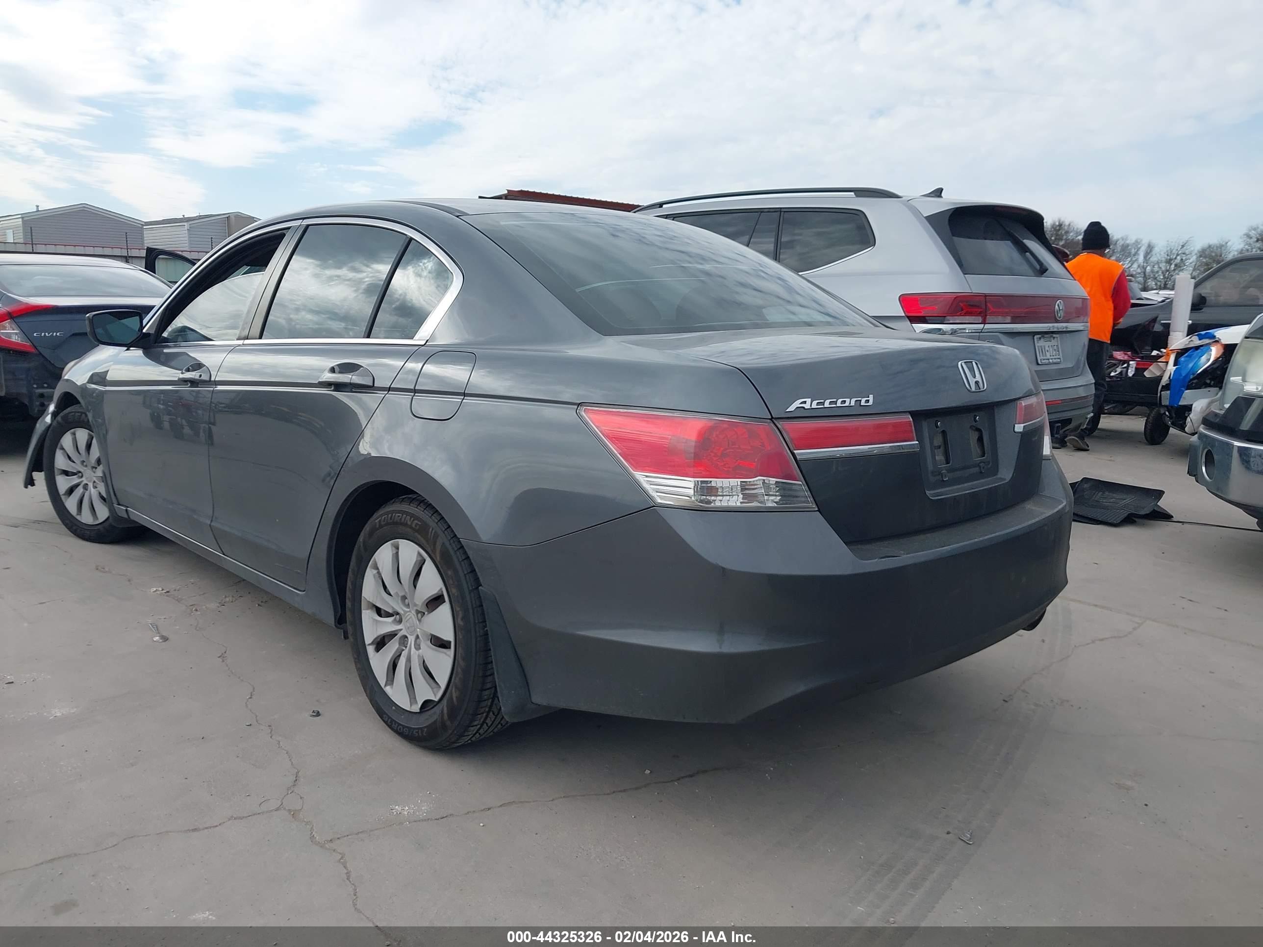 HONDA ACCORD image 3