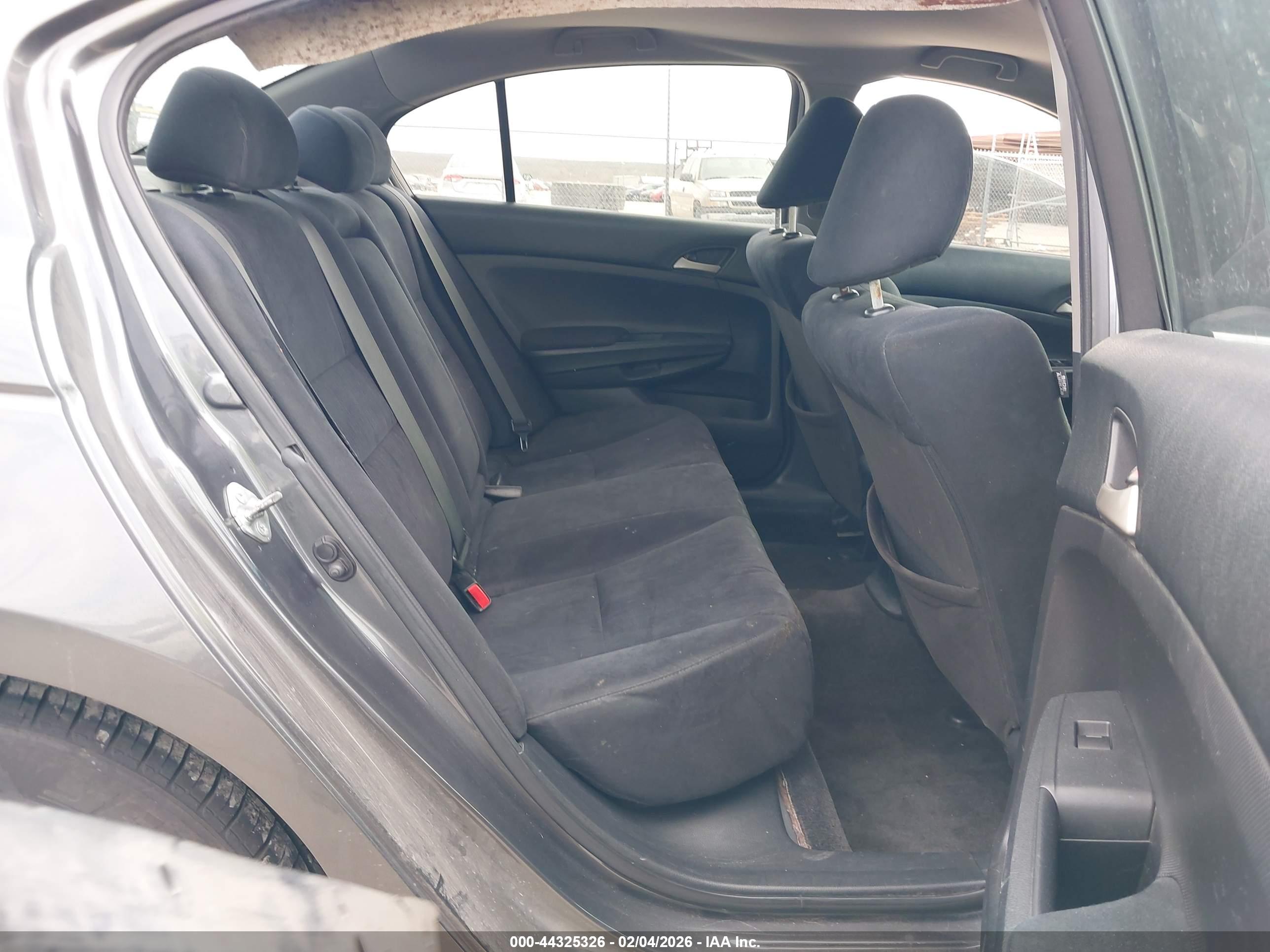 HONDA ACCORD image 8