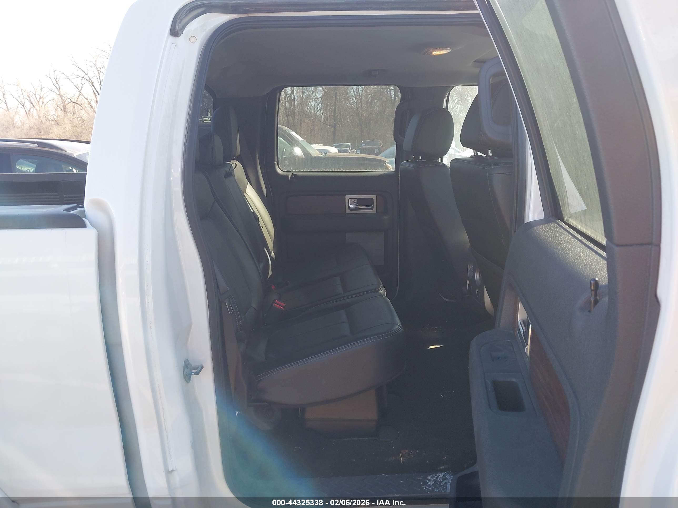 FORD F-150 image 8