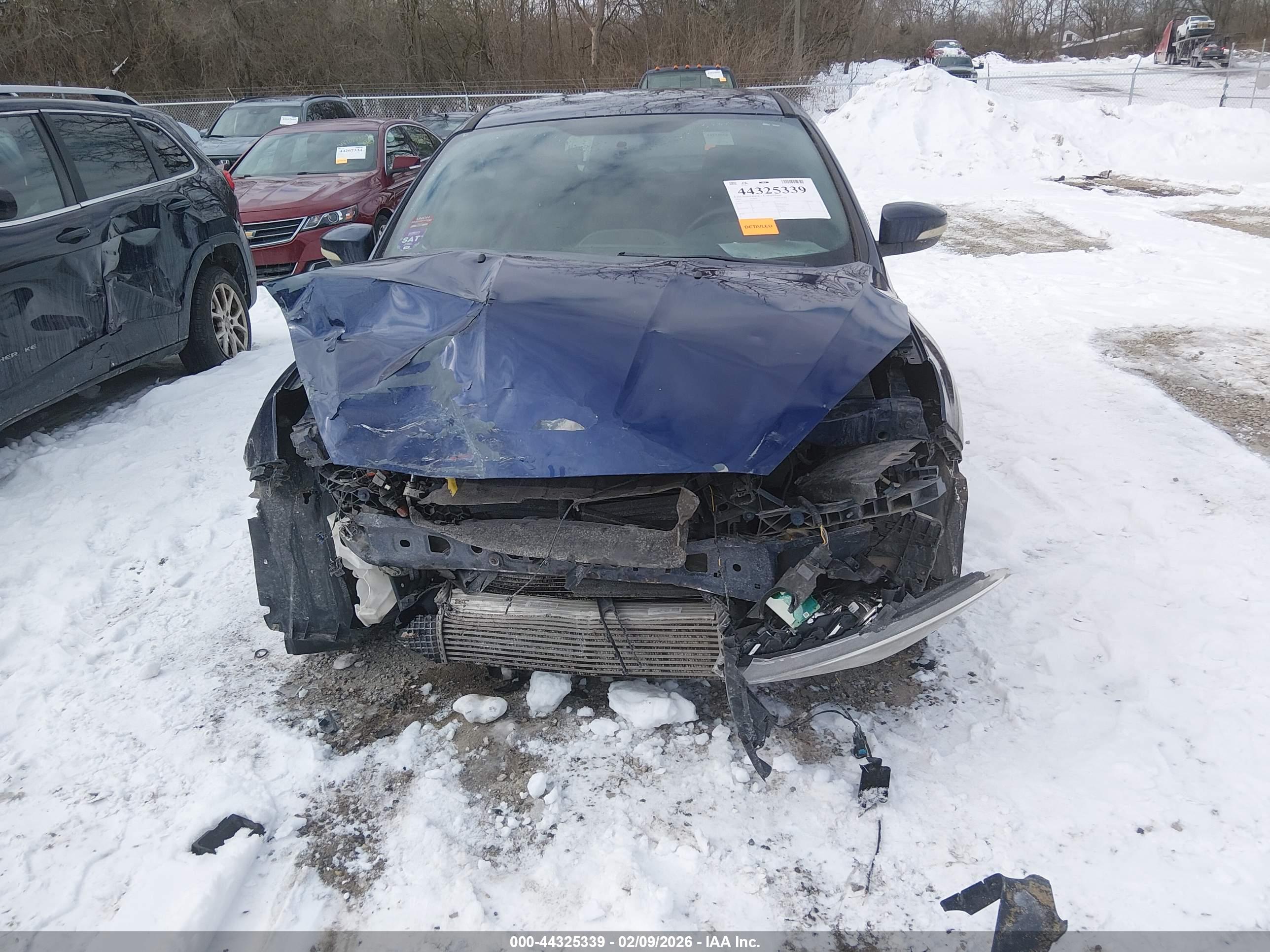 FORD FOCUS image 6