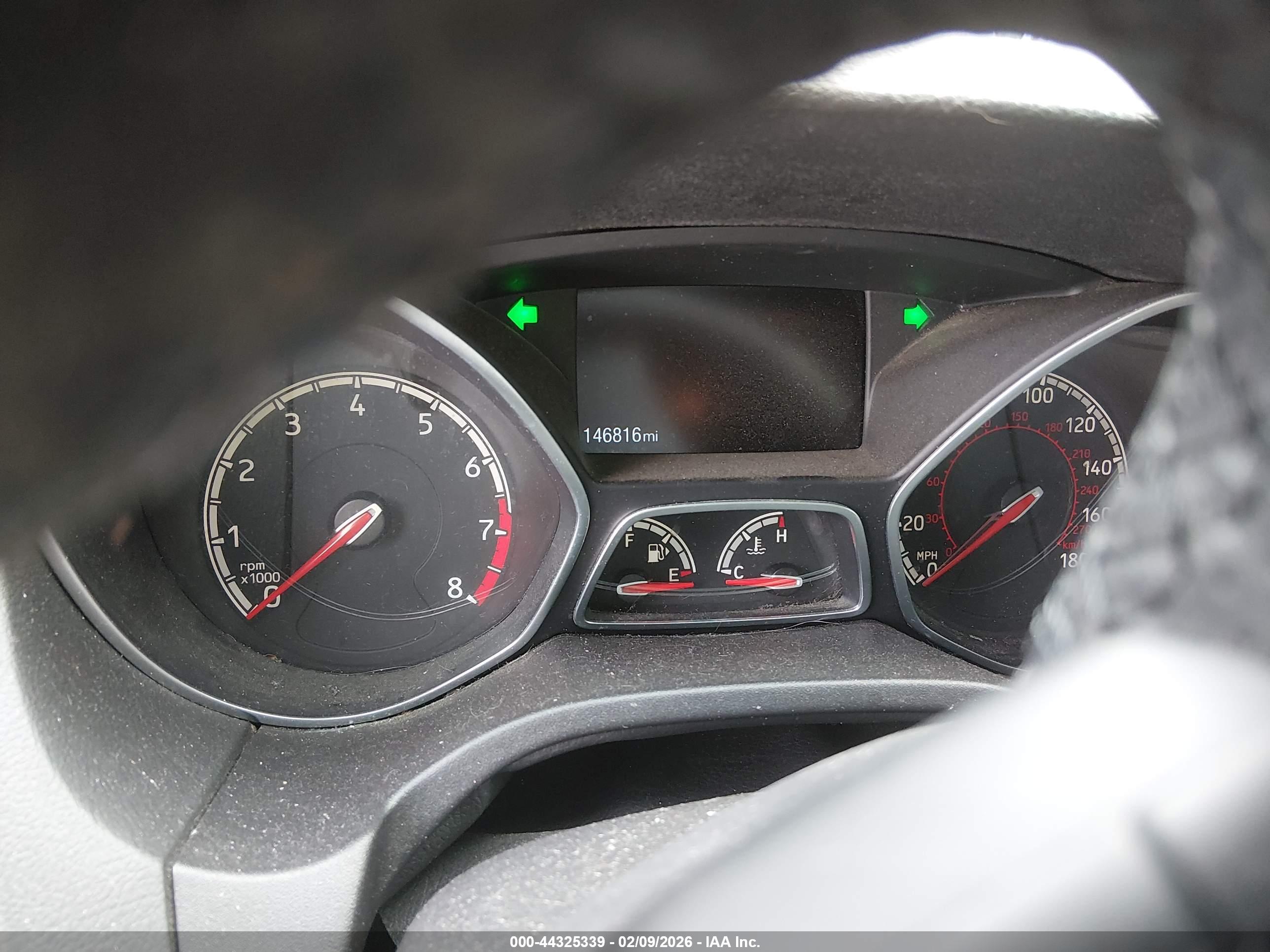 FORD FOCUS image 7