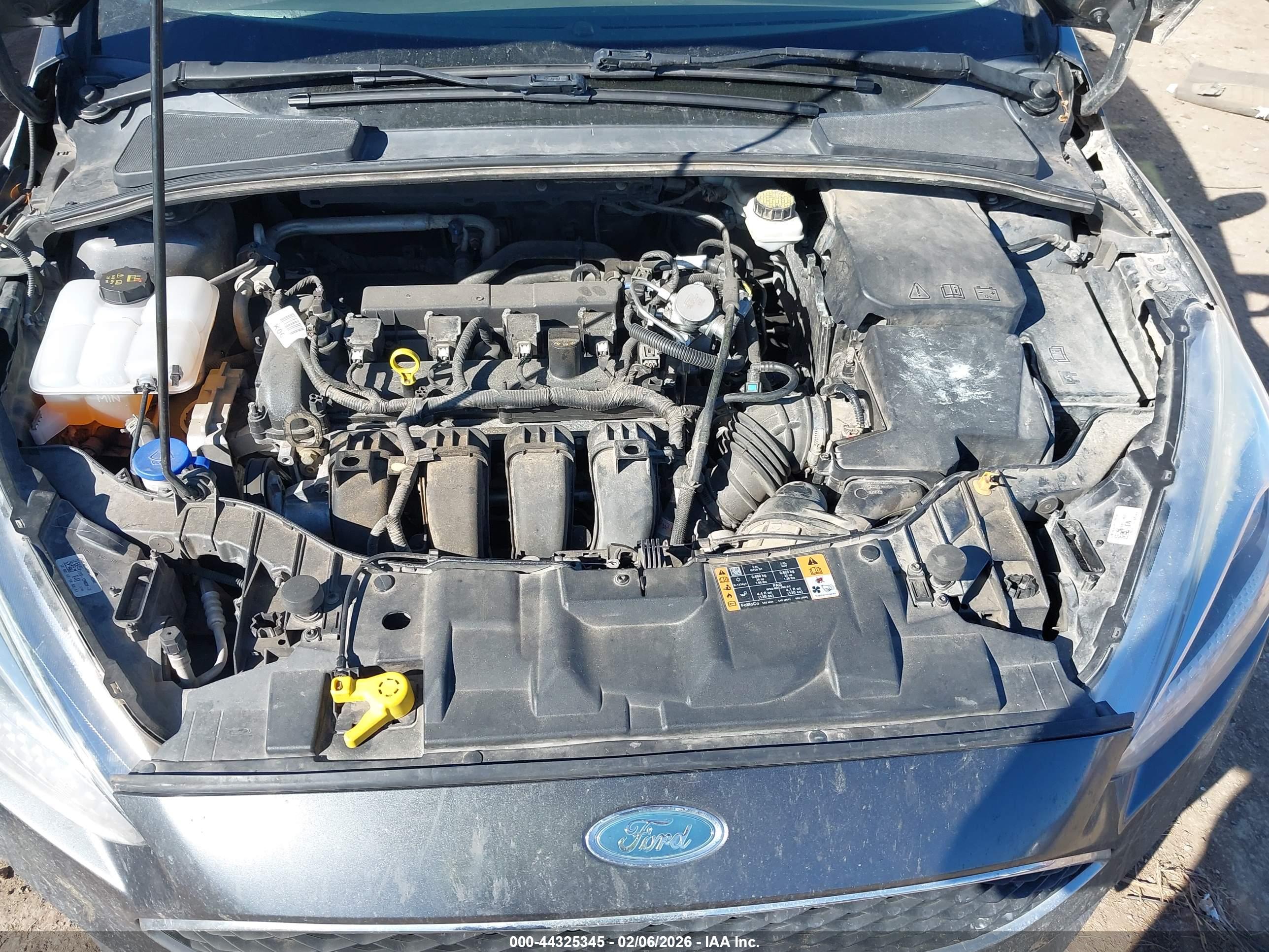 FORD FOCUS image 10