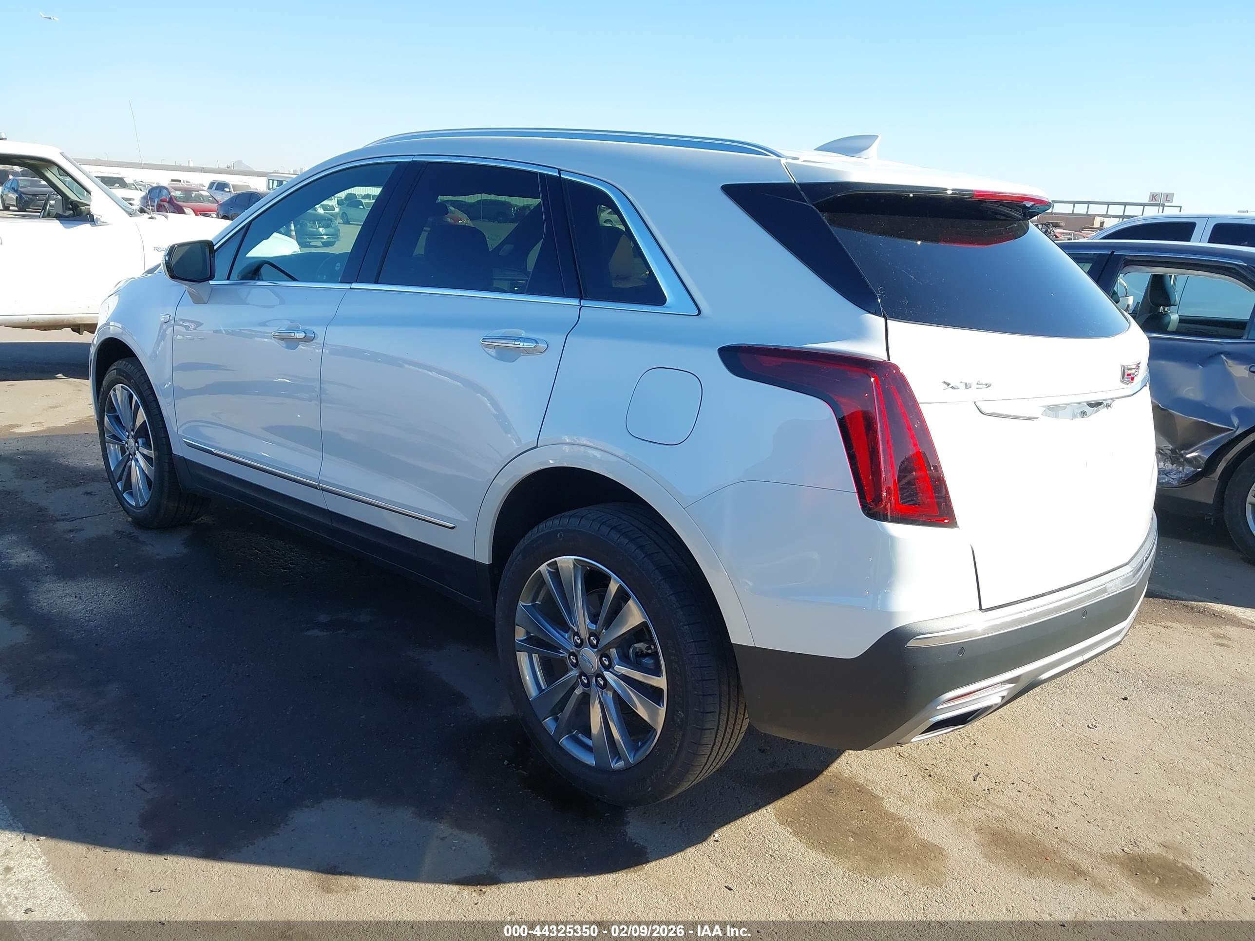 CADILLAC XT5 image 3