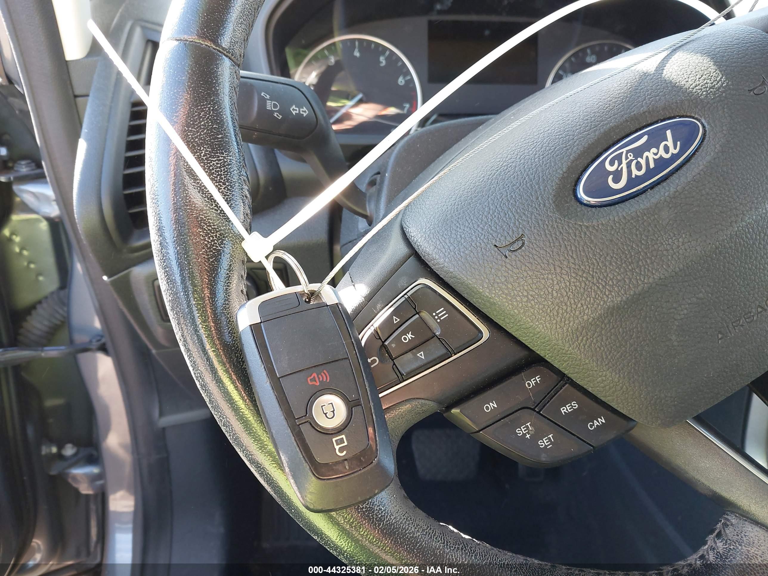 FORD ECOSPORT image 11
