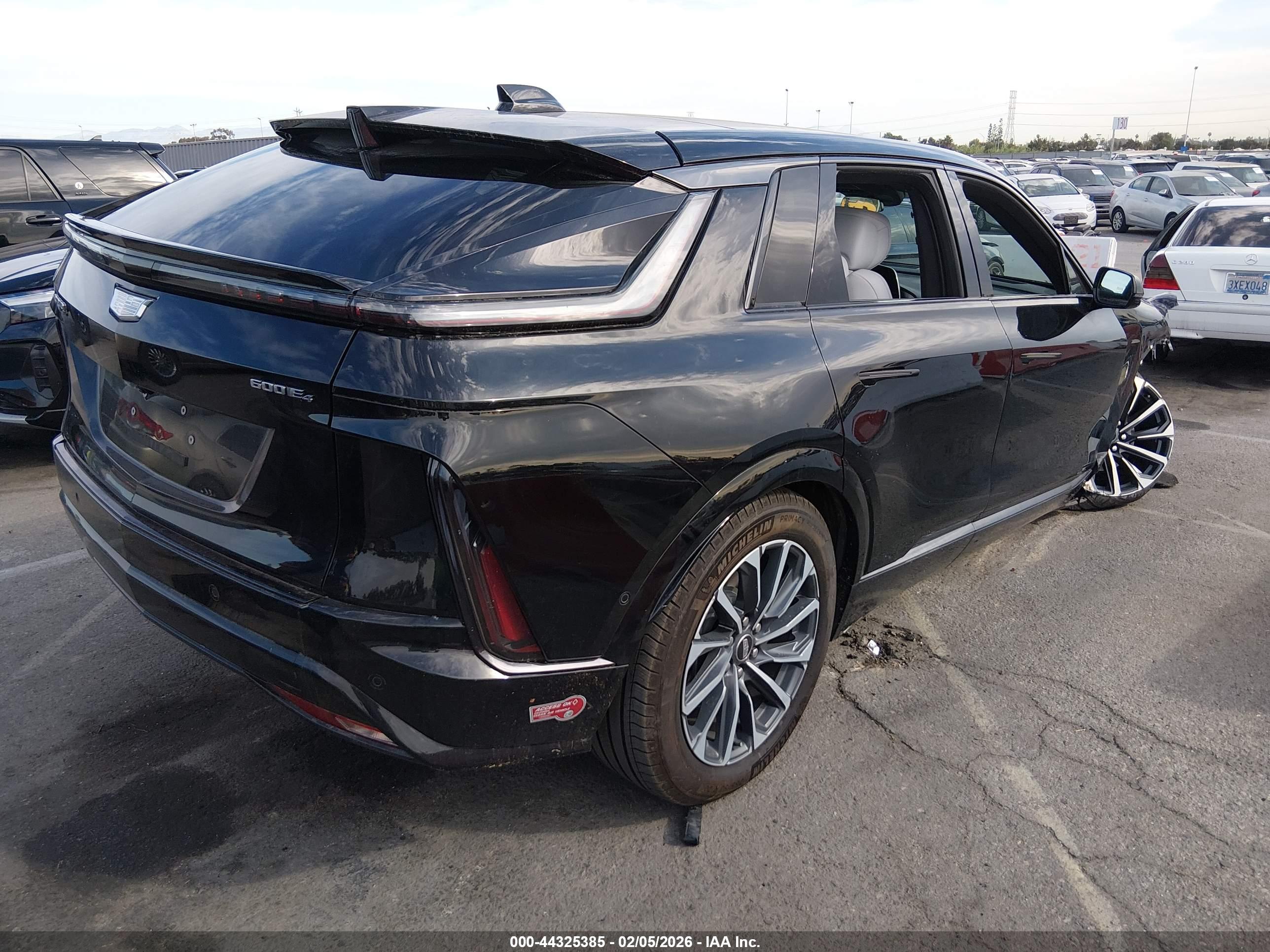 CADILLAC LYRIQ image 4