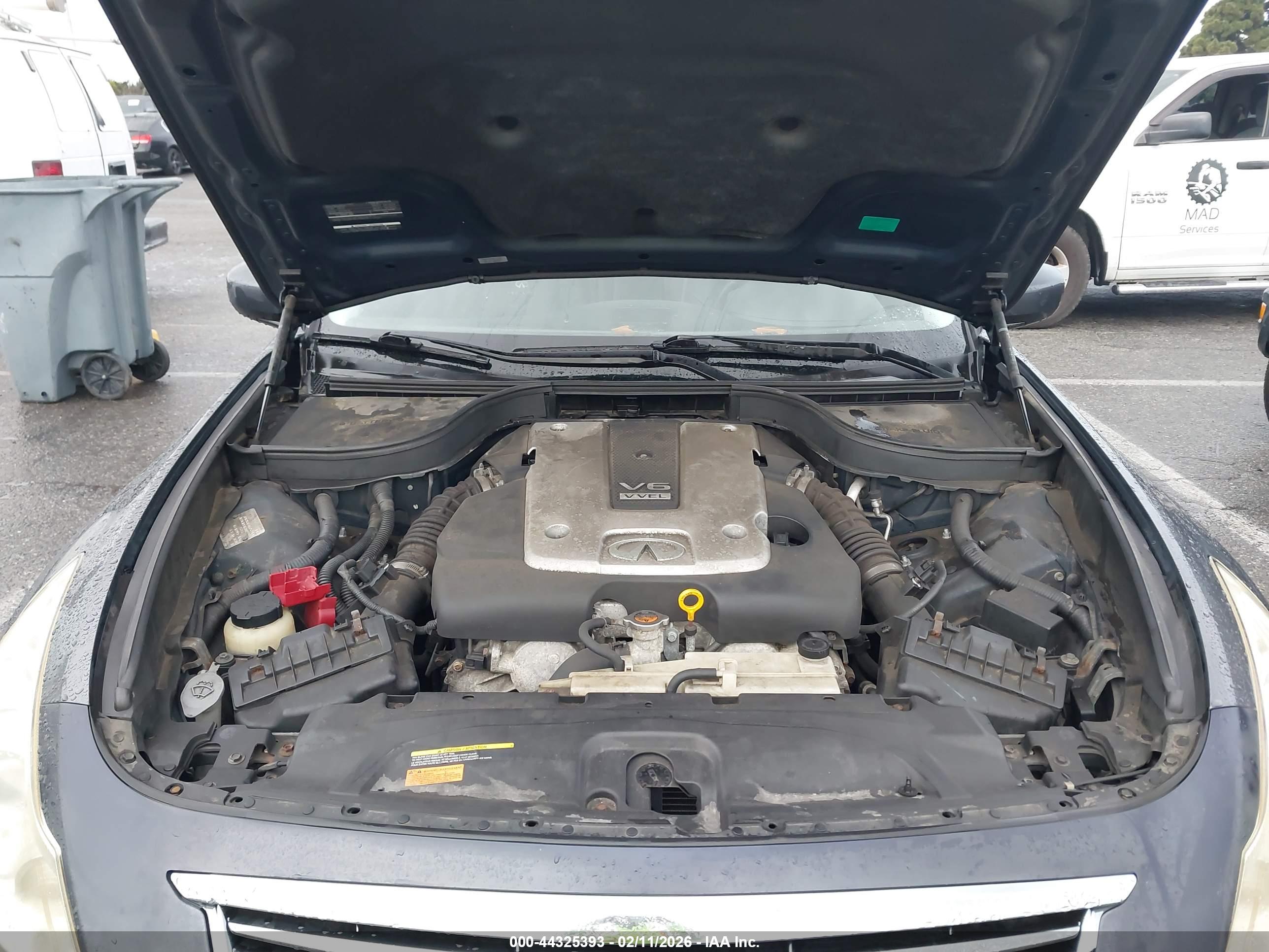 INFINITI G37X image 10