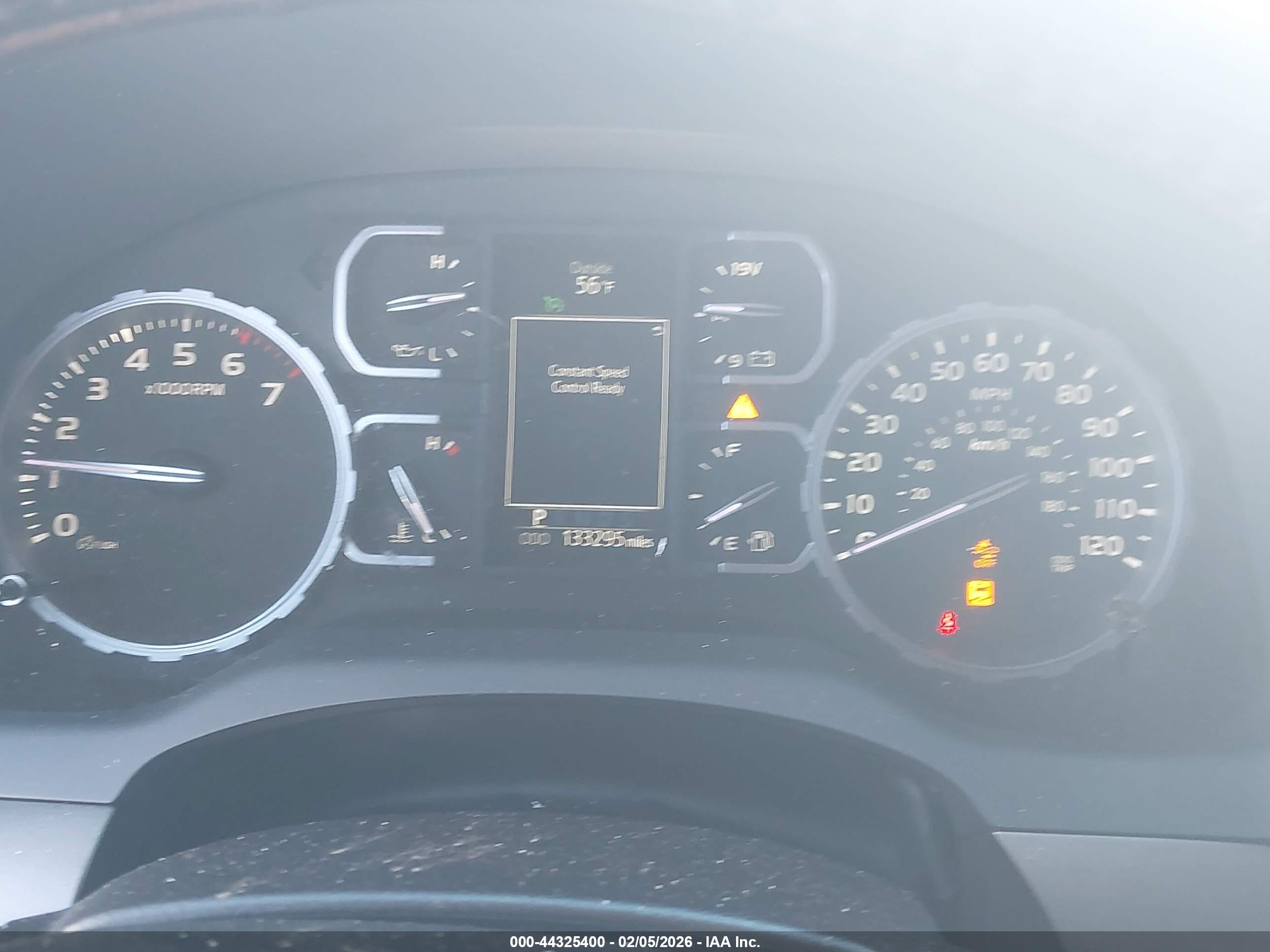 TOYOTA TUNDRA image 7