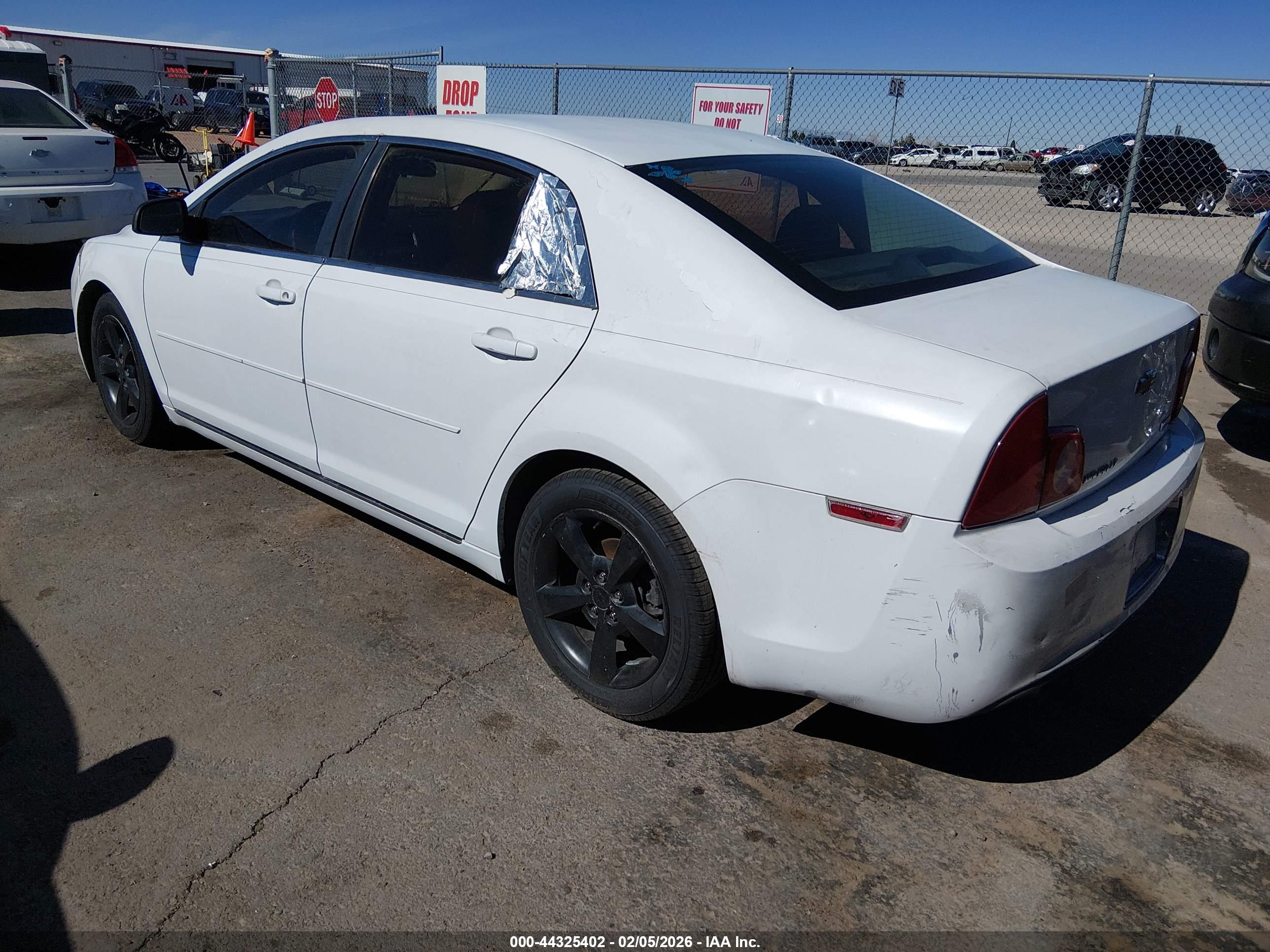 CHEVROLET MALIBU image 3