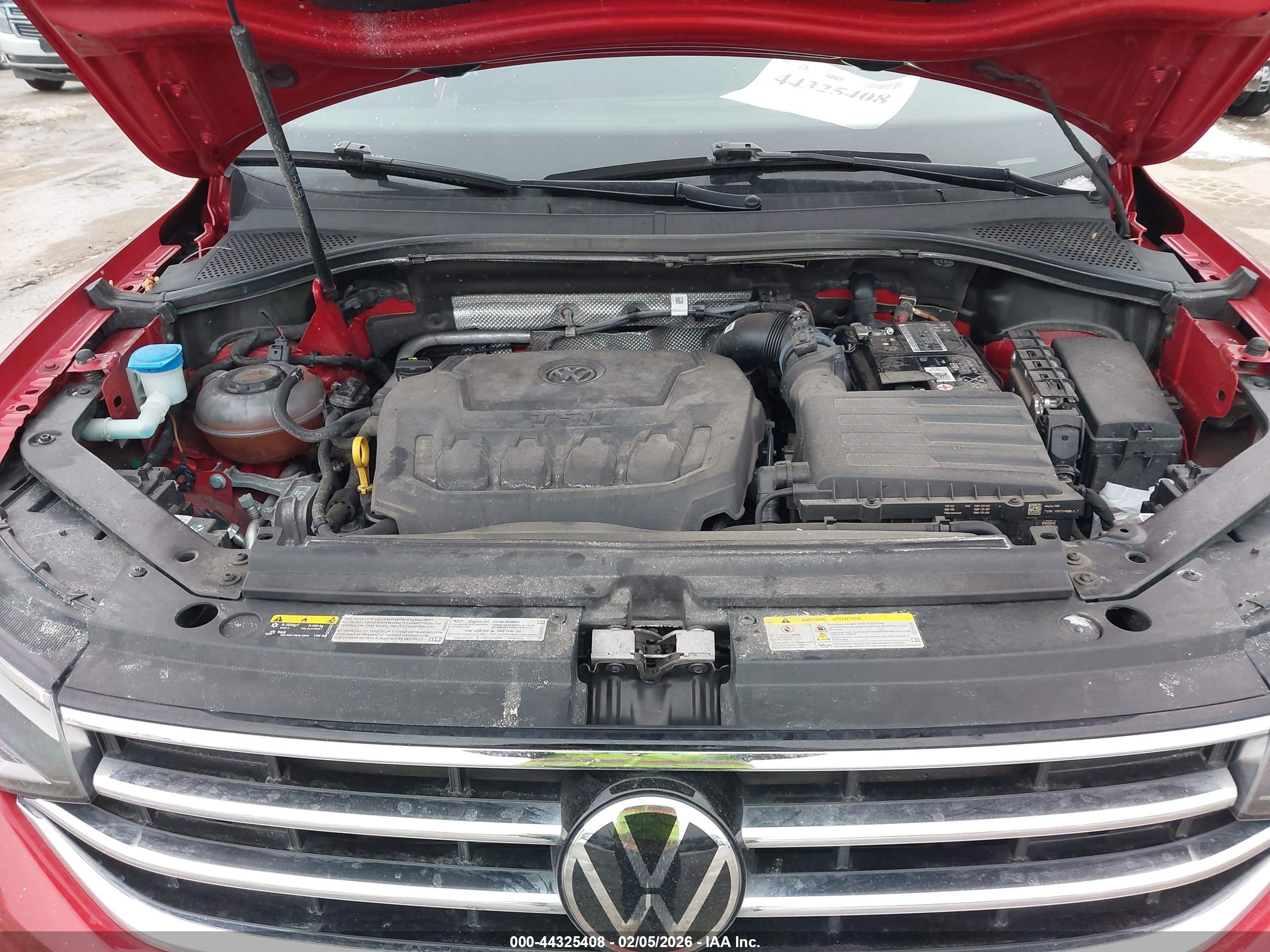 VOLKSWAGEN TIGUAN image 10