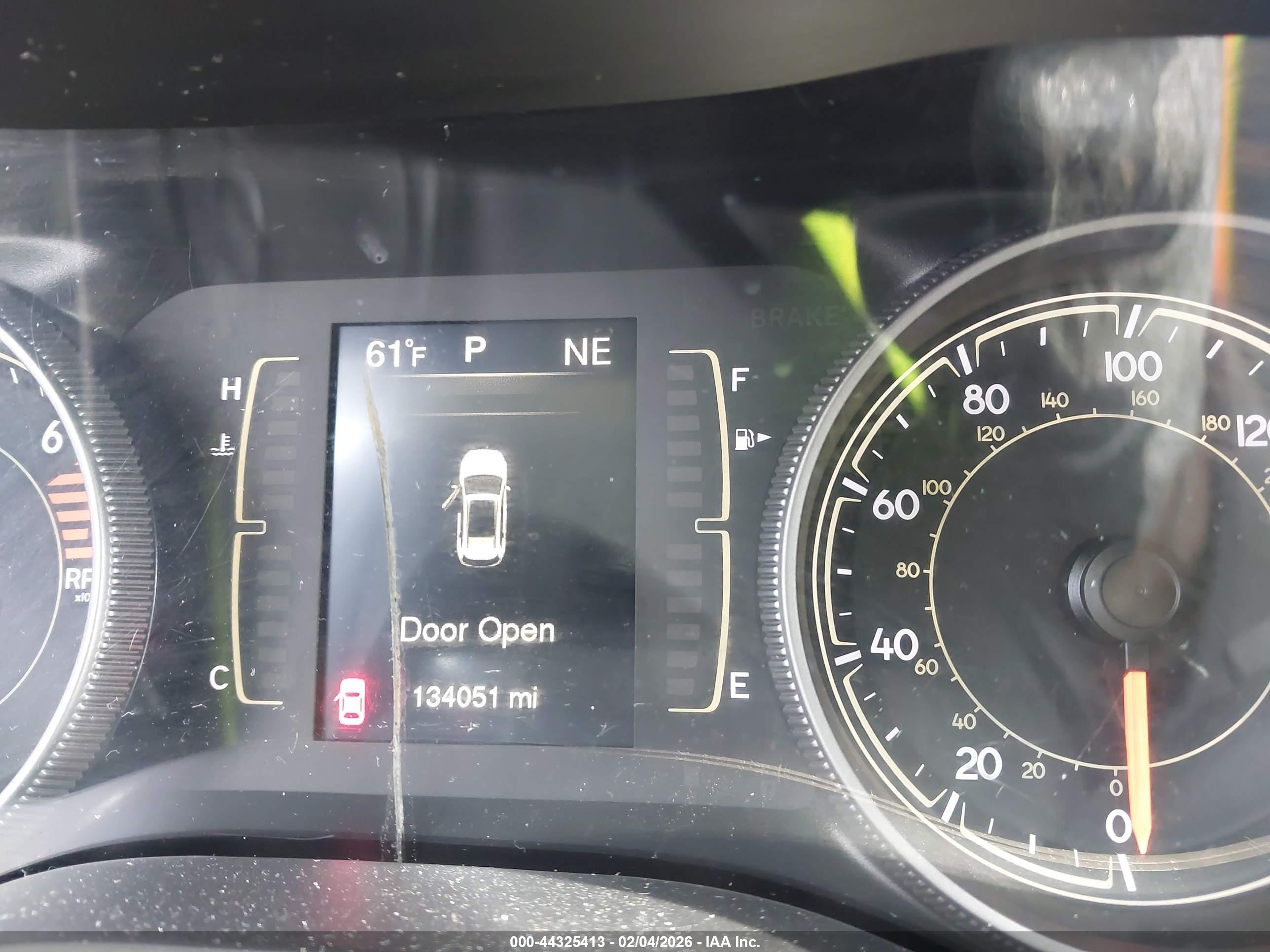 JEEP CHEROKEE image 7