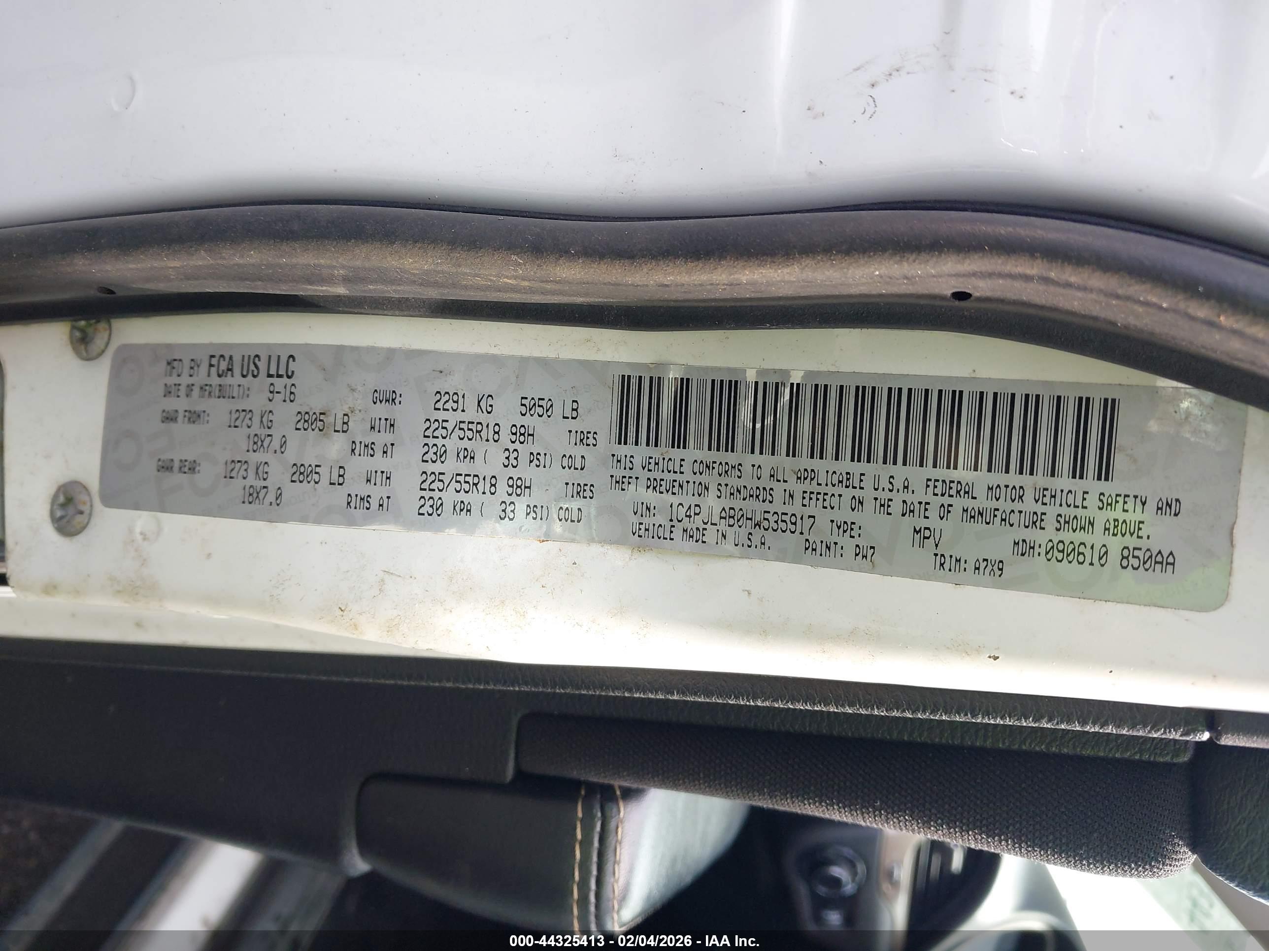 JEEP CHEROKEE image 9