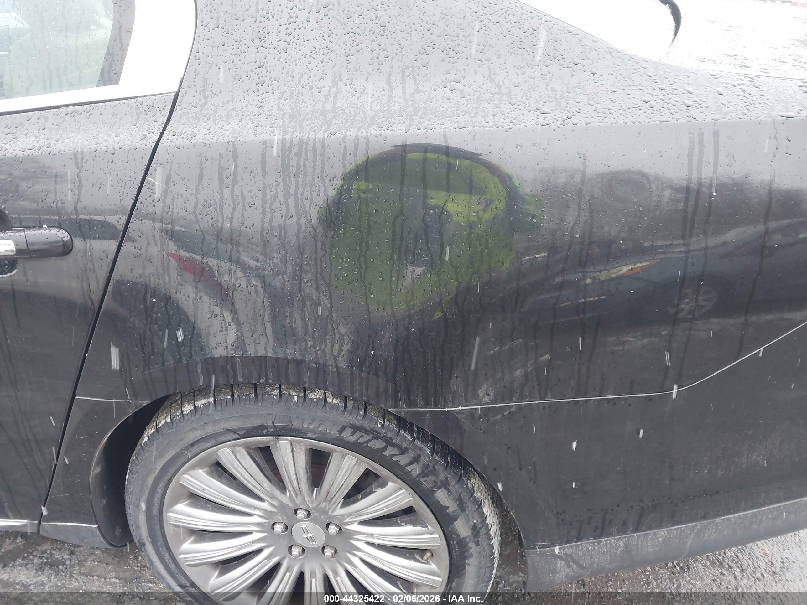LINCOLN MKS image 6