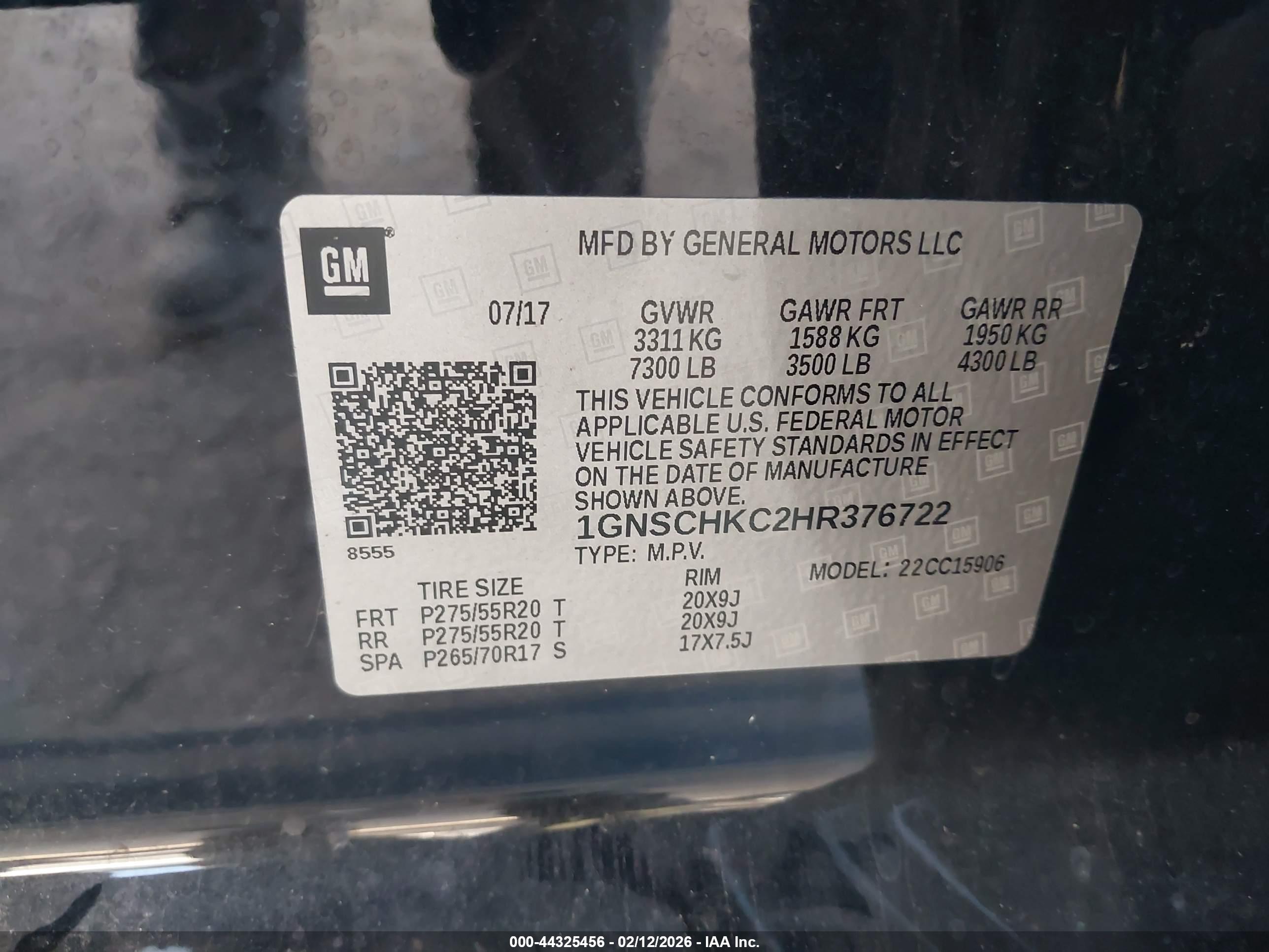 CHEVROLET SUBURBAN image 9