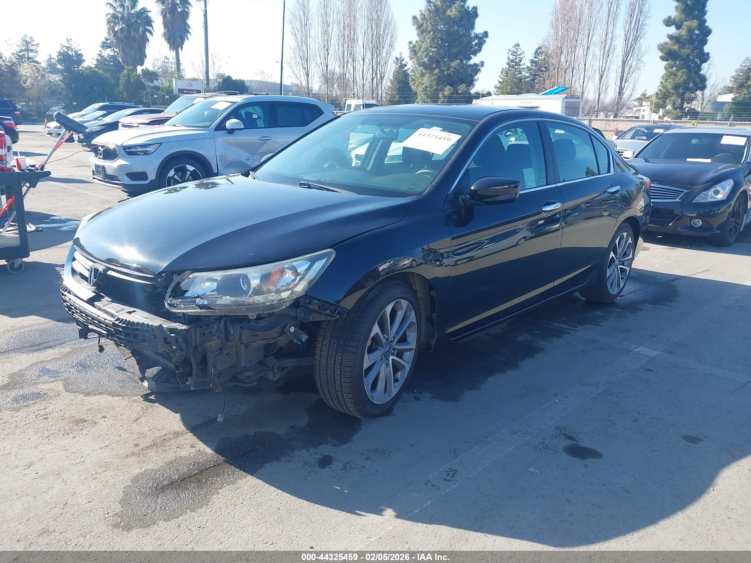HONDA ACCORD image 2