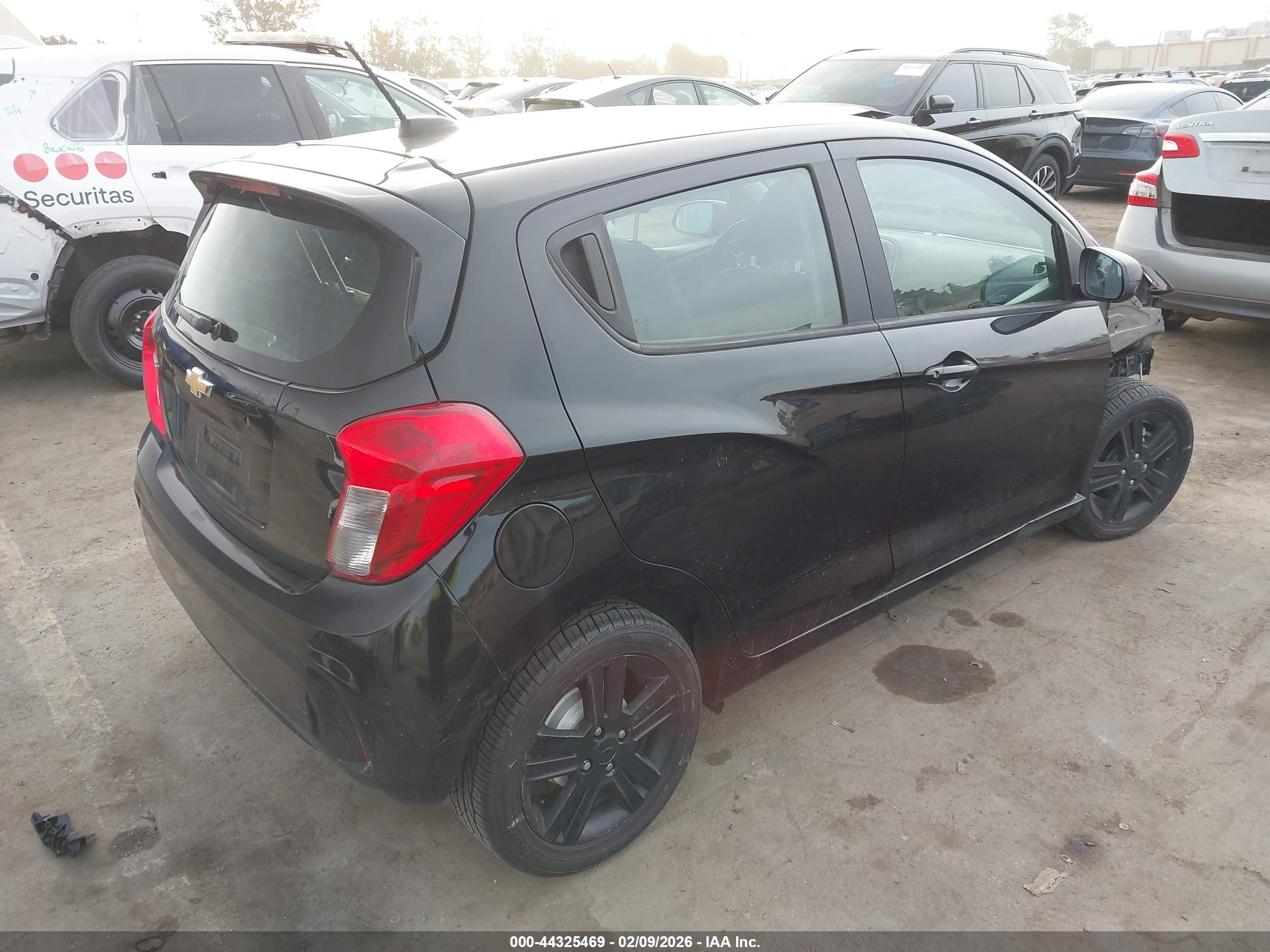 CHEVROLET SPARK image 4