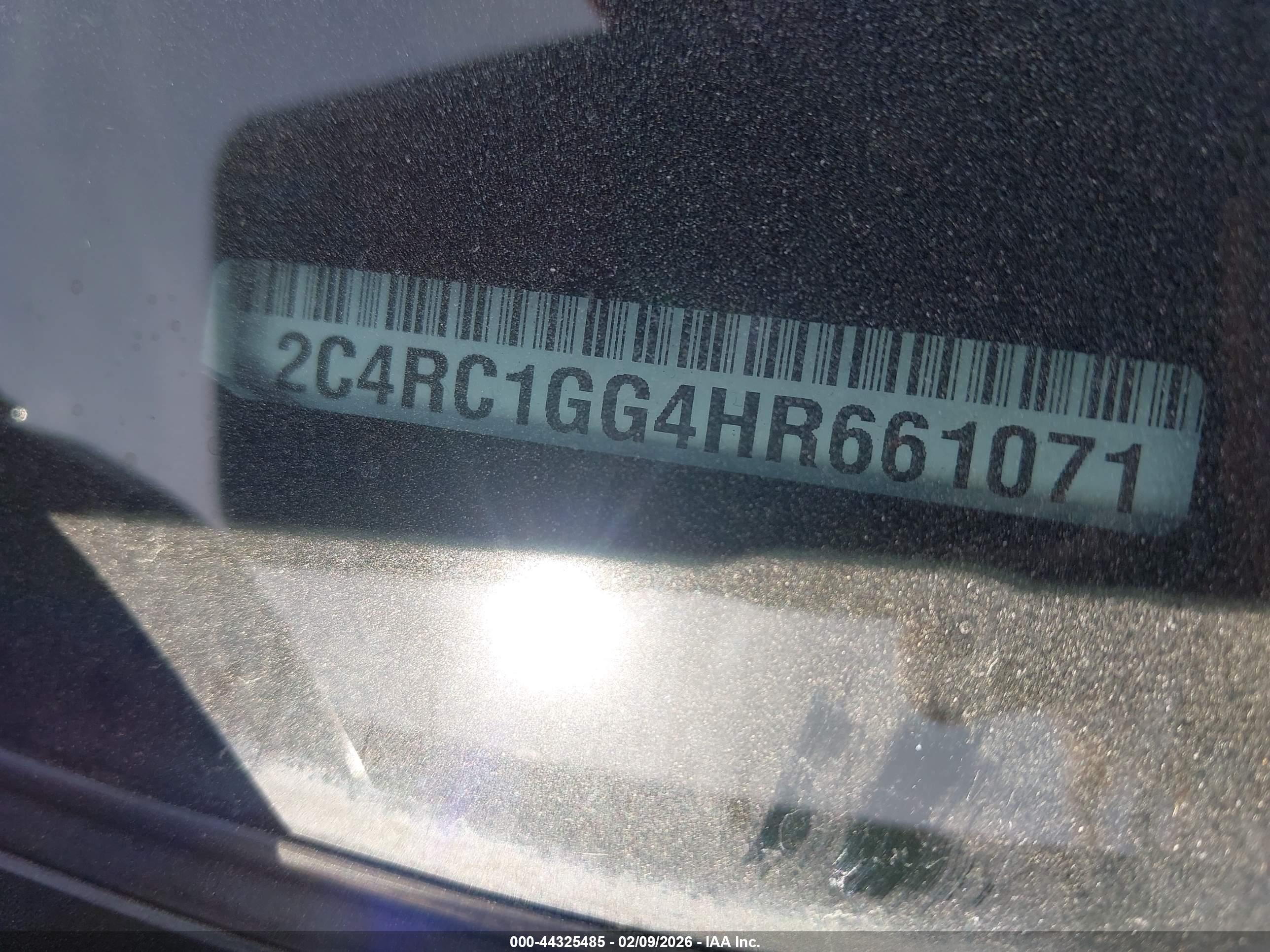 CHRYSLER PACIFICA image 9