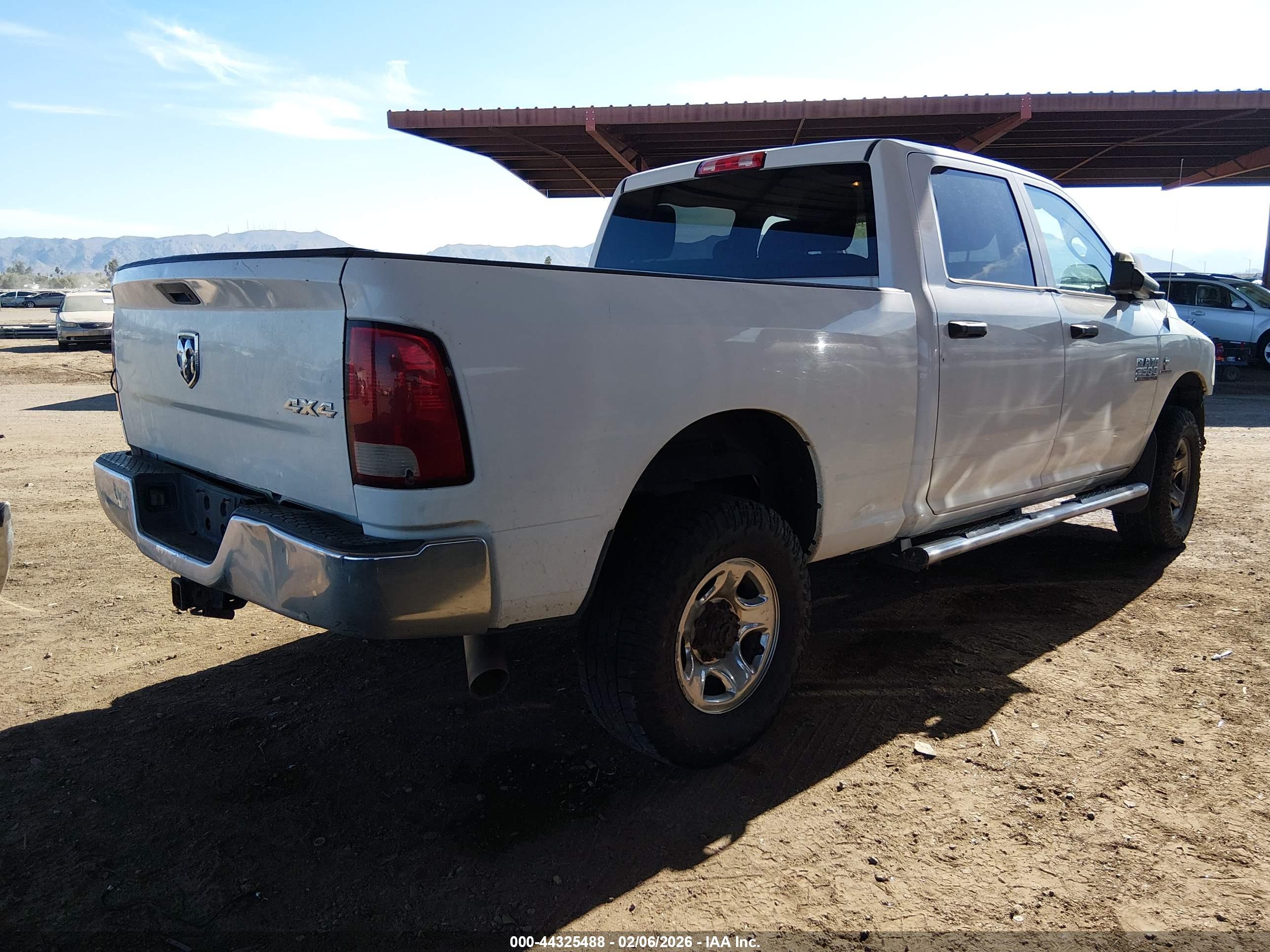 RAM 2500 image 4