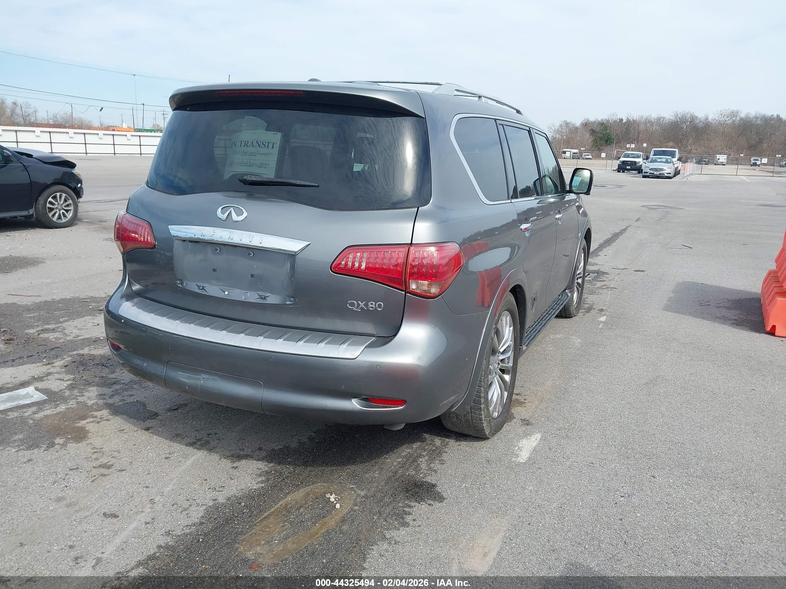 INFINITI QX80 image 4