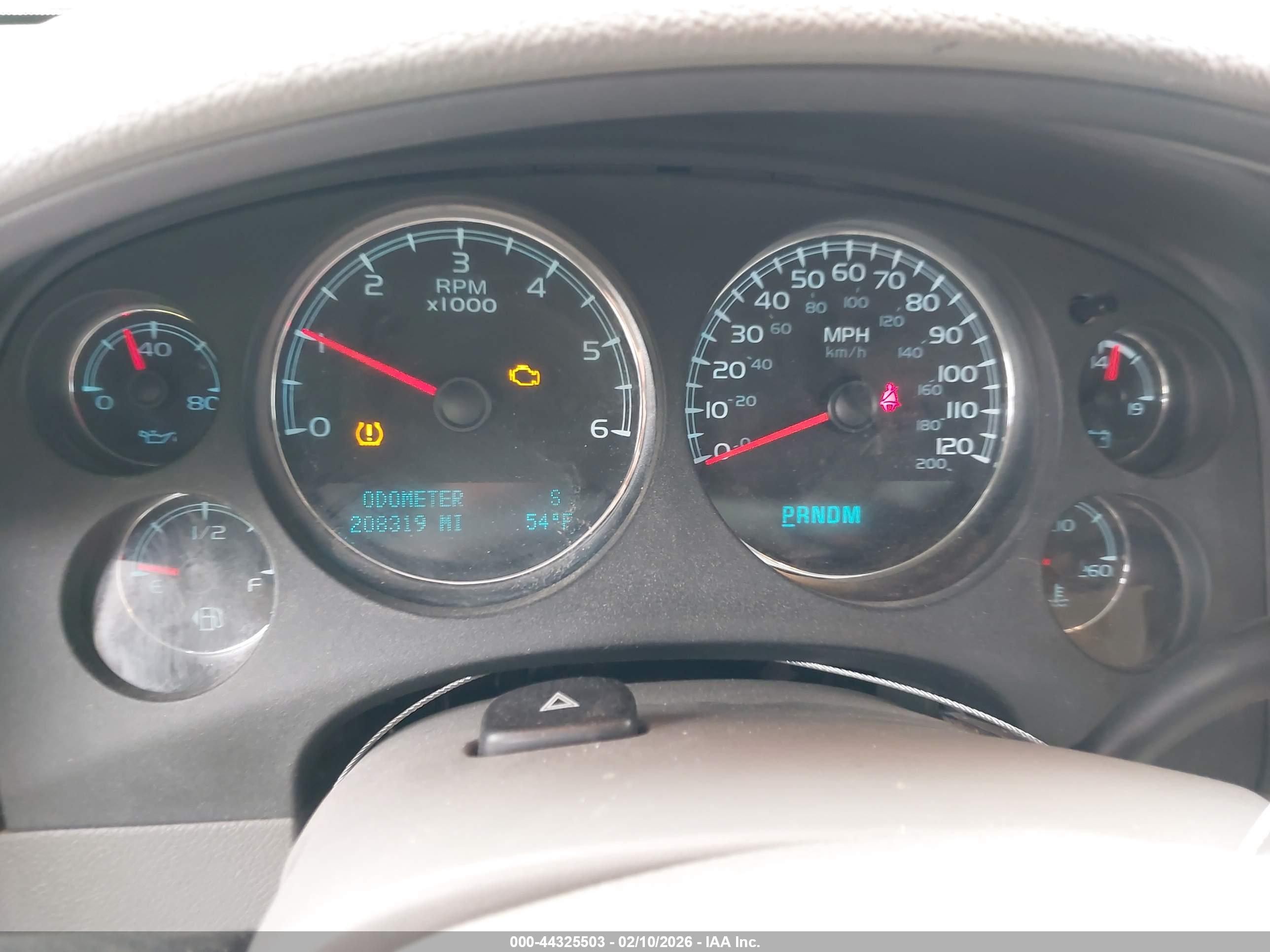 CHEVROLET TAHOE image 7