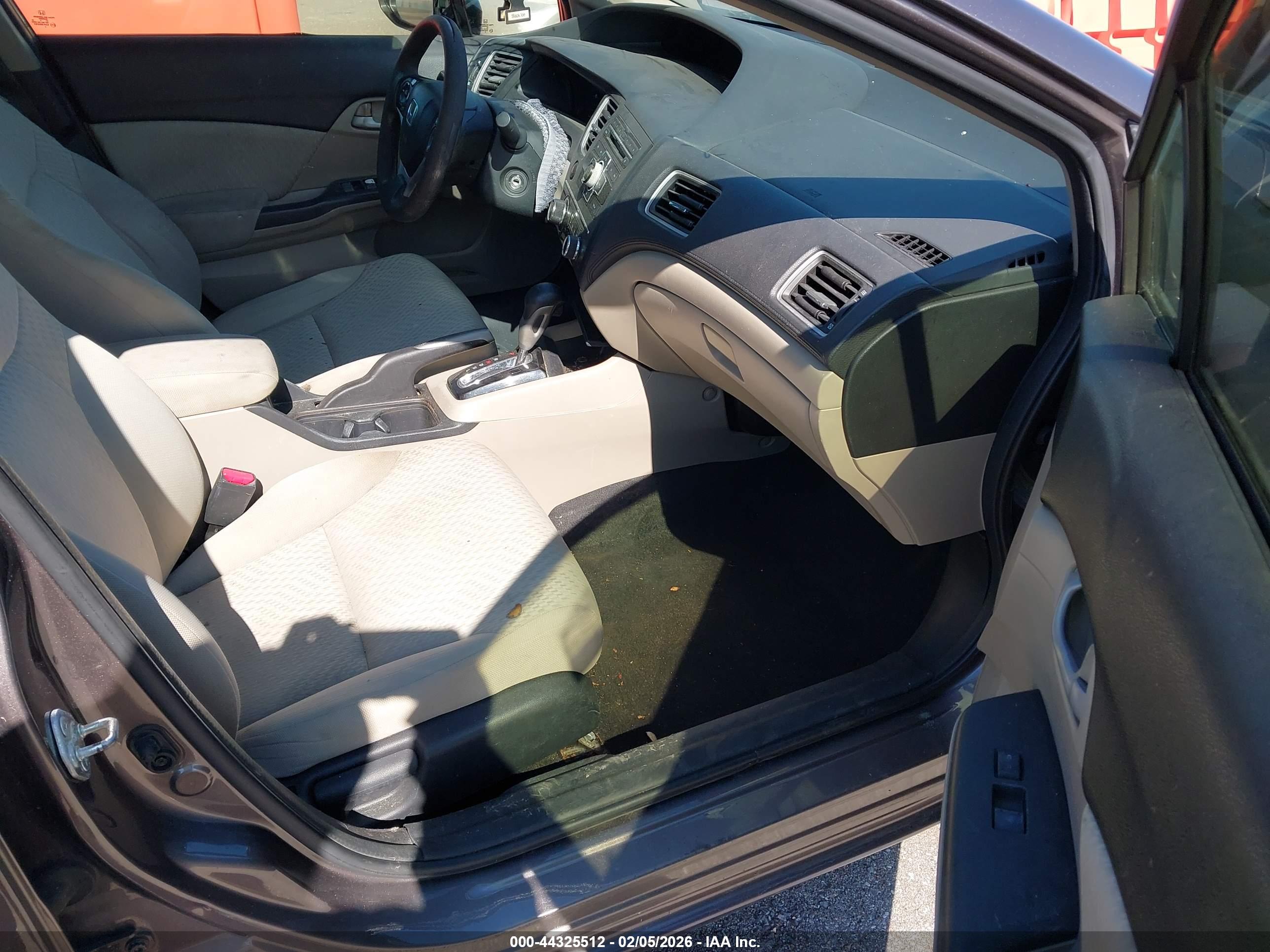 HONDA CIVIC image 5