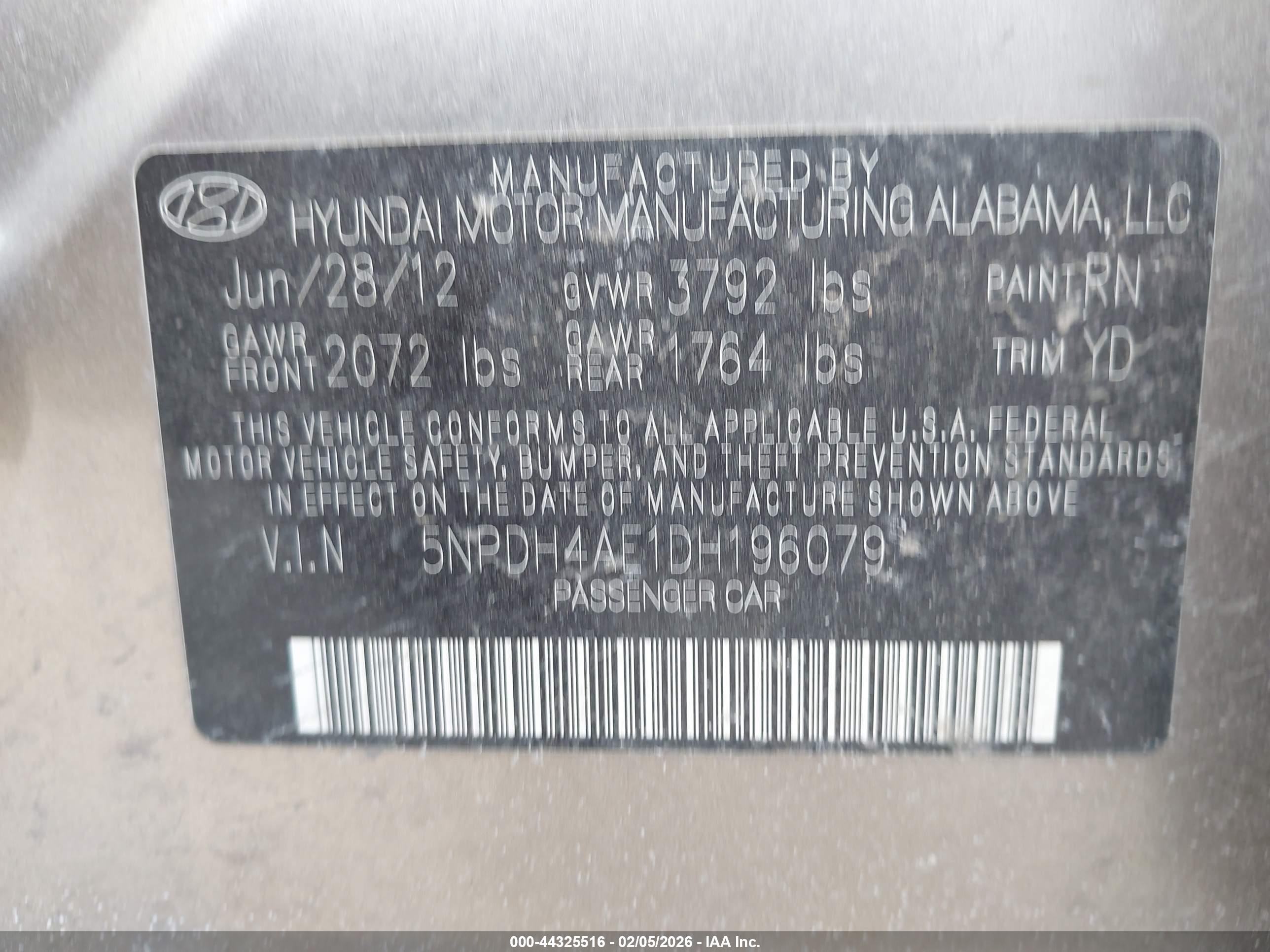 HYUNDAI ELANTRA image 9