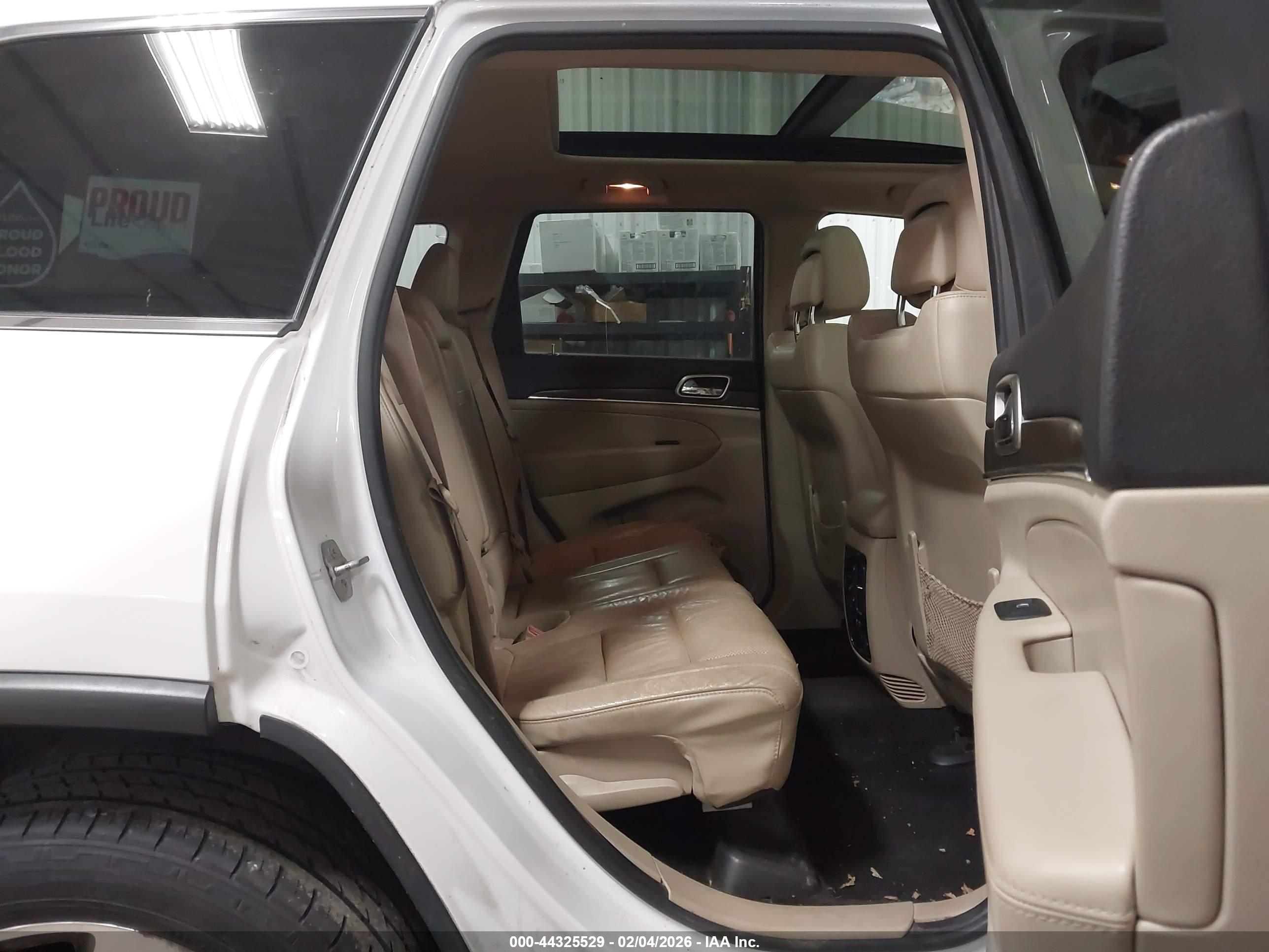 JEEP GRAND image 8
