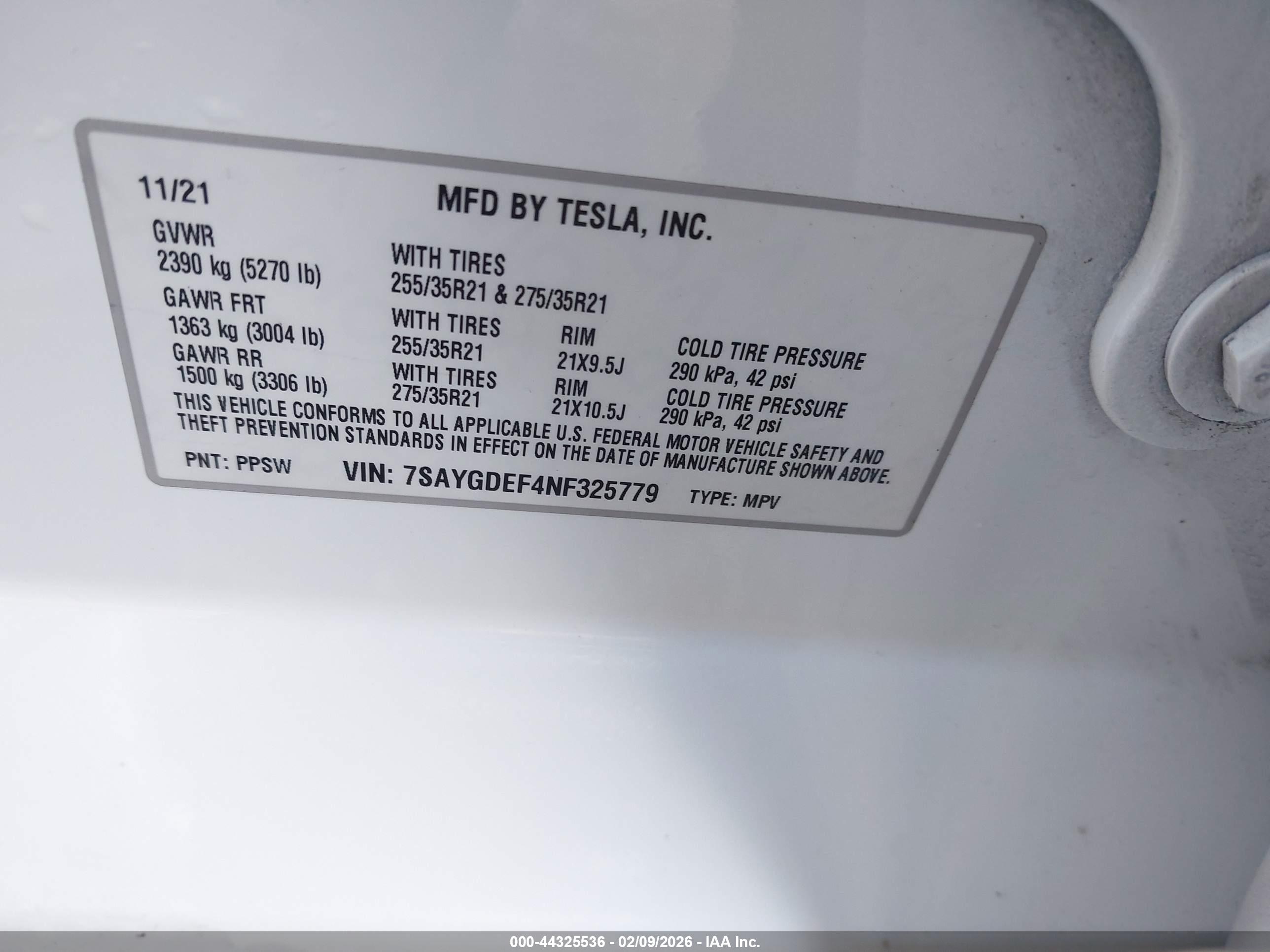 TESLA MODEL image 9
