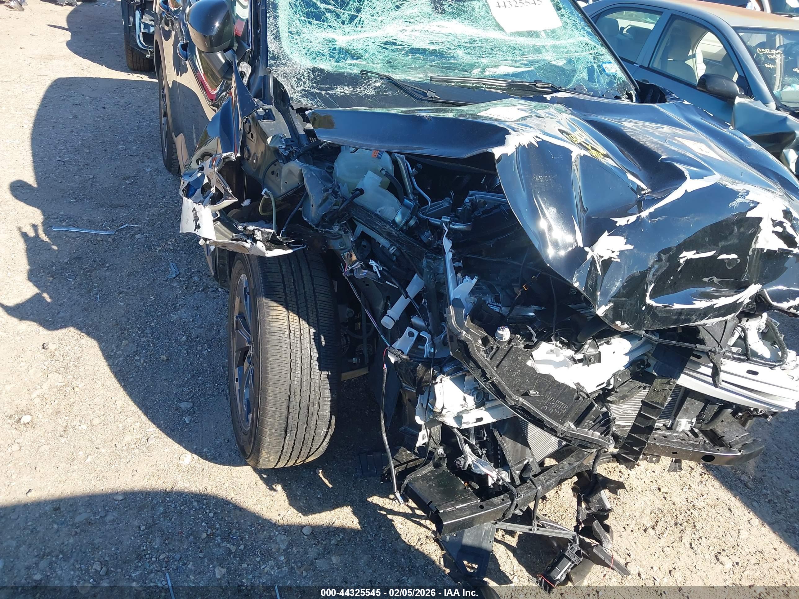 NISSAN ROGUE image 6
