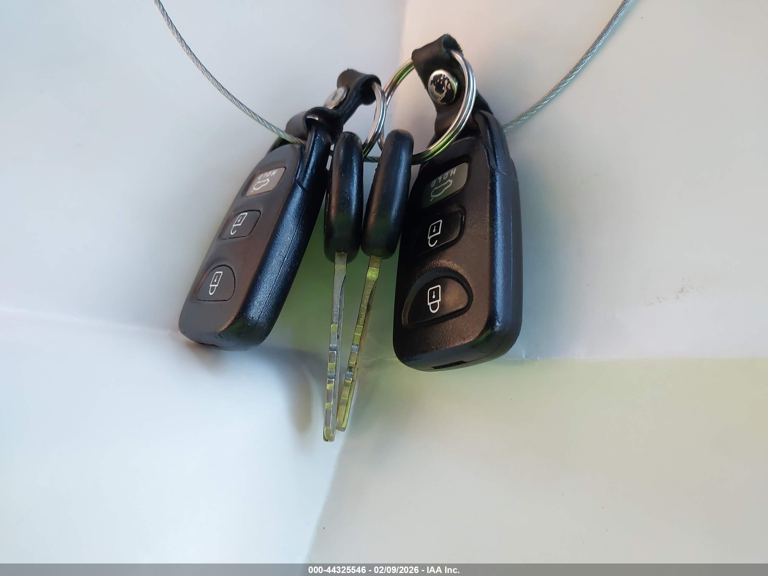 HYUNDAI SONATA image 11