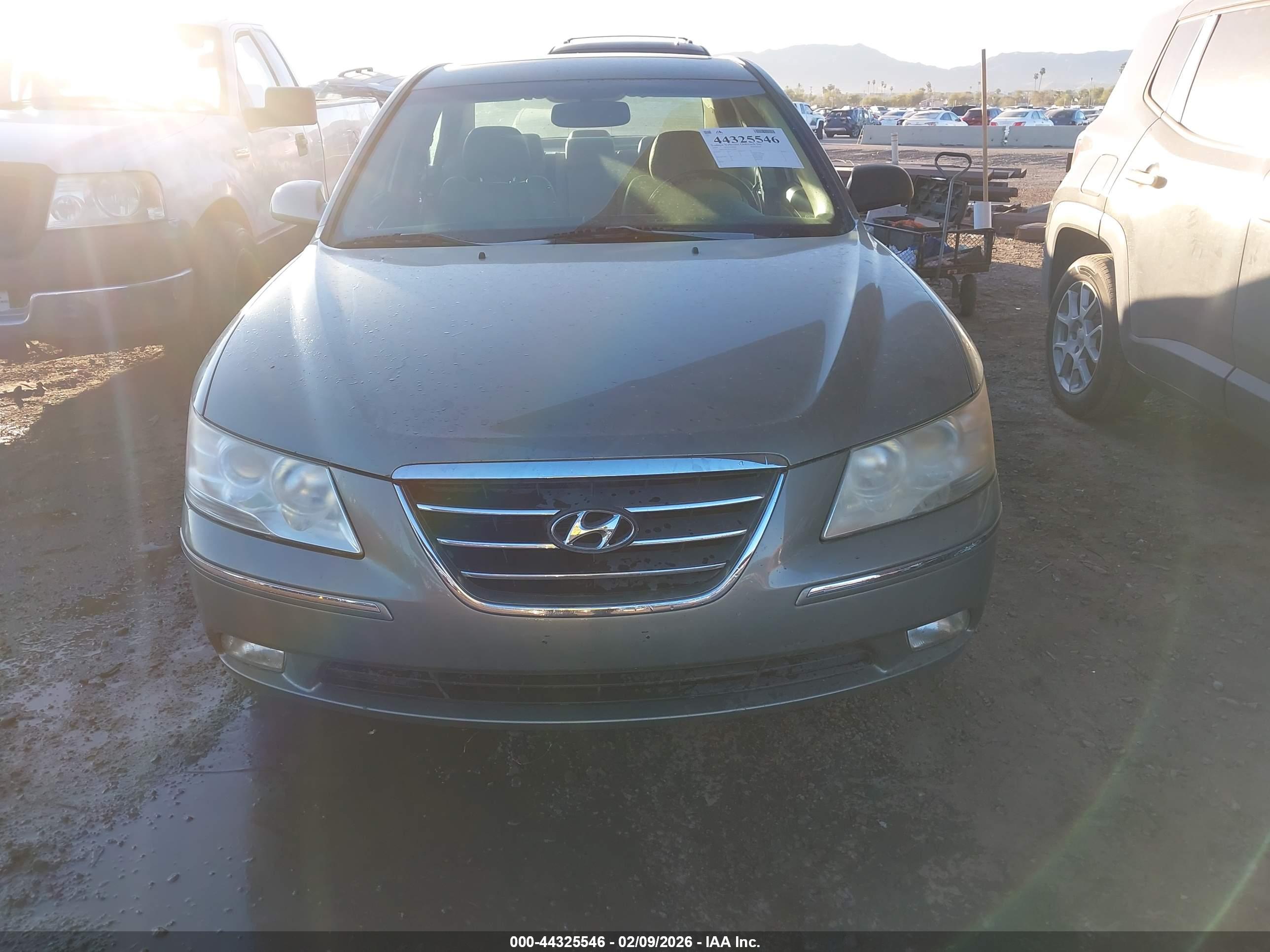 HYUNDAI SONATA image 6