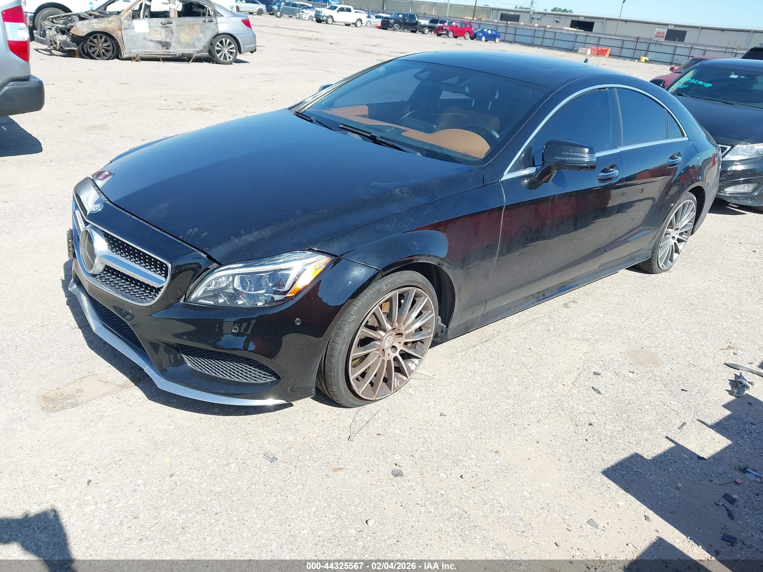 MERCEDES-BENZ CLS image 2