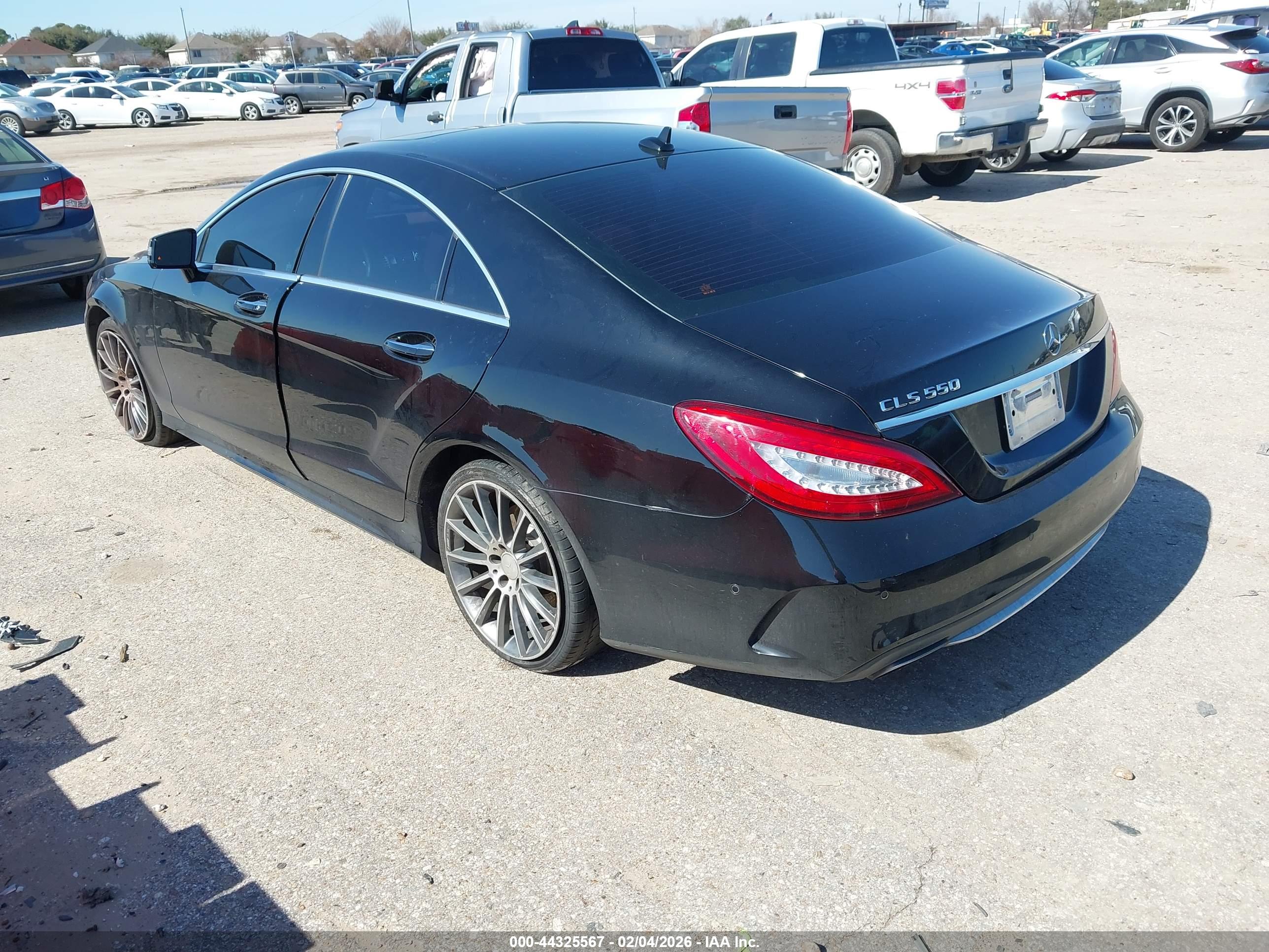 MERCEDES-BENZ CLS image 3
