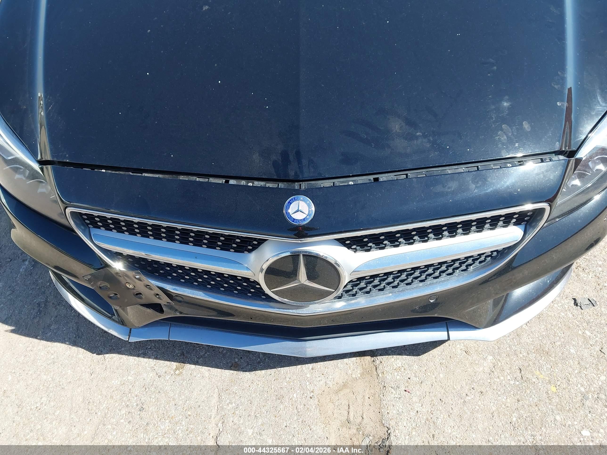 MERCEDES-BENZ CLS image 6