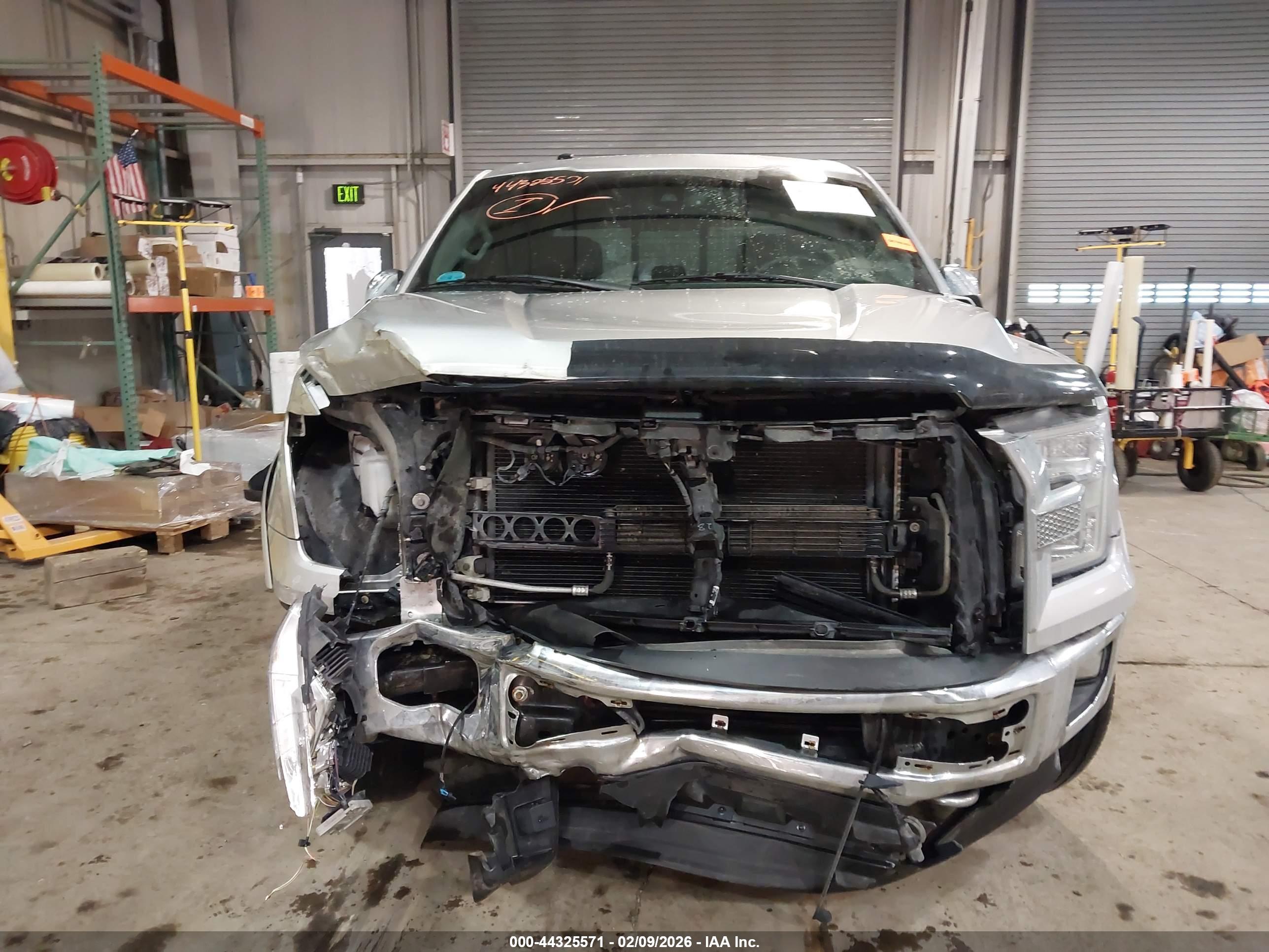 FORD F-150 image 6