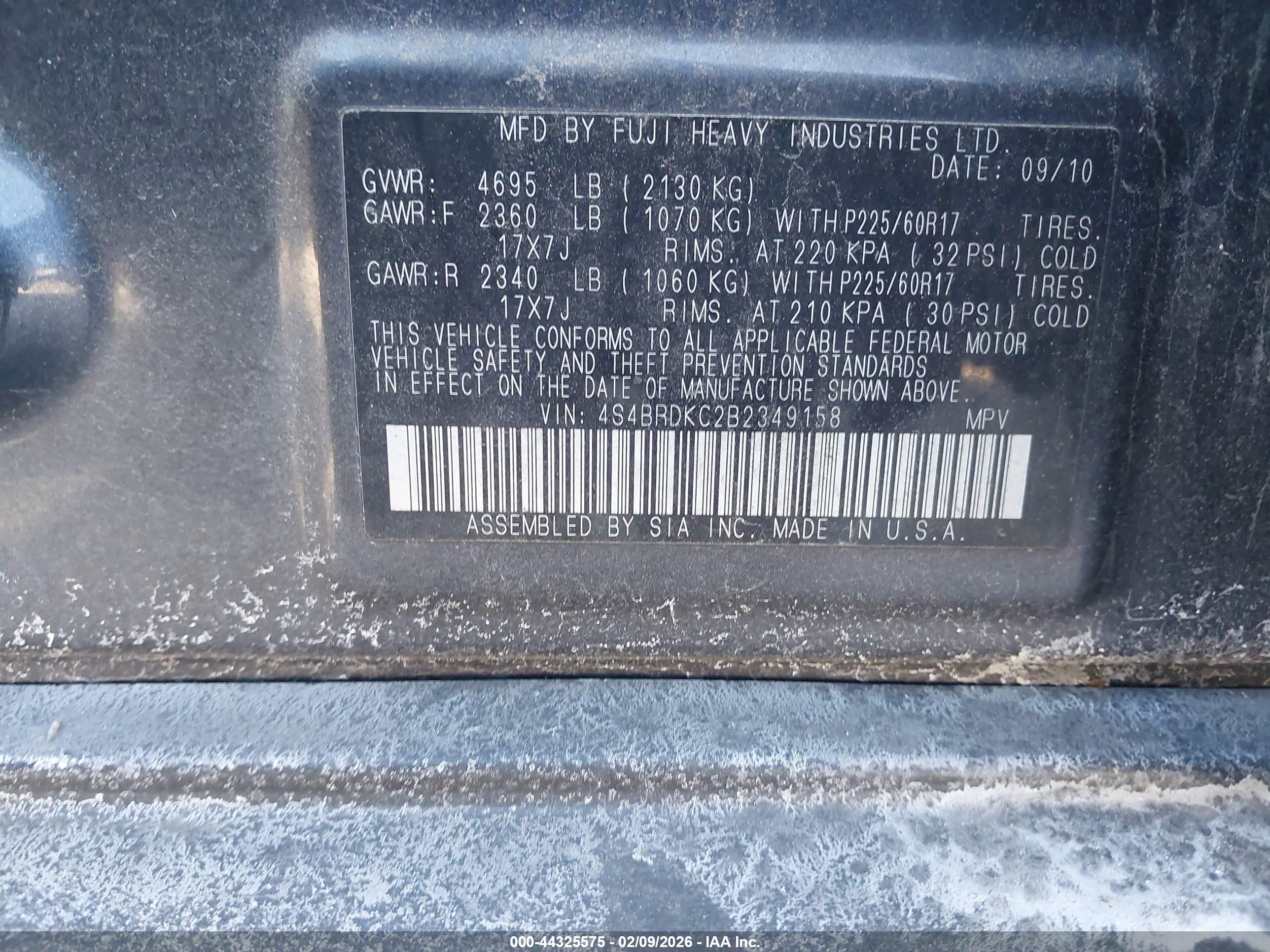SUBARU OUTBACK image 9