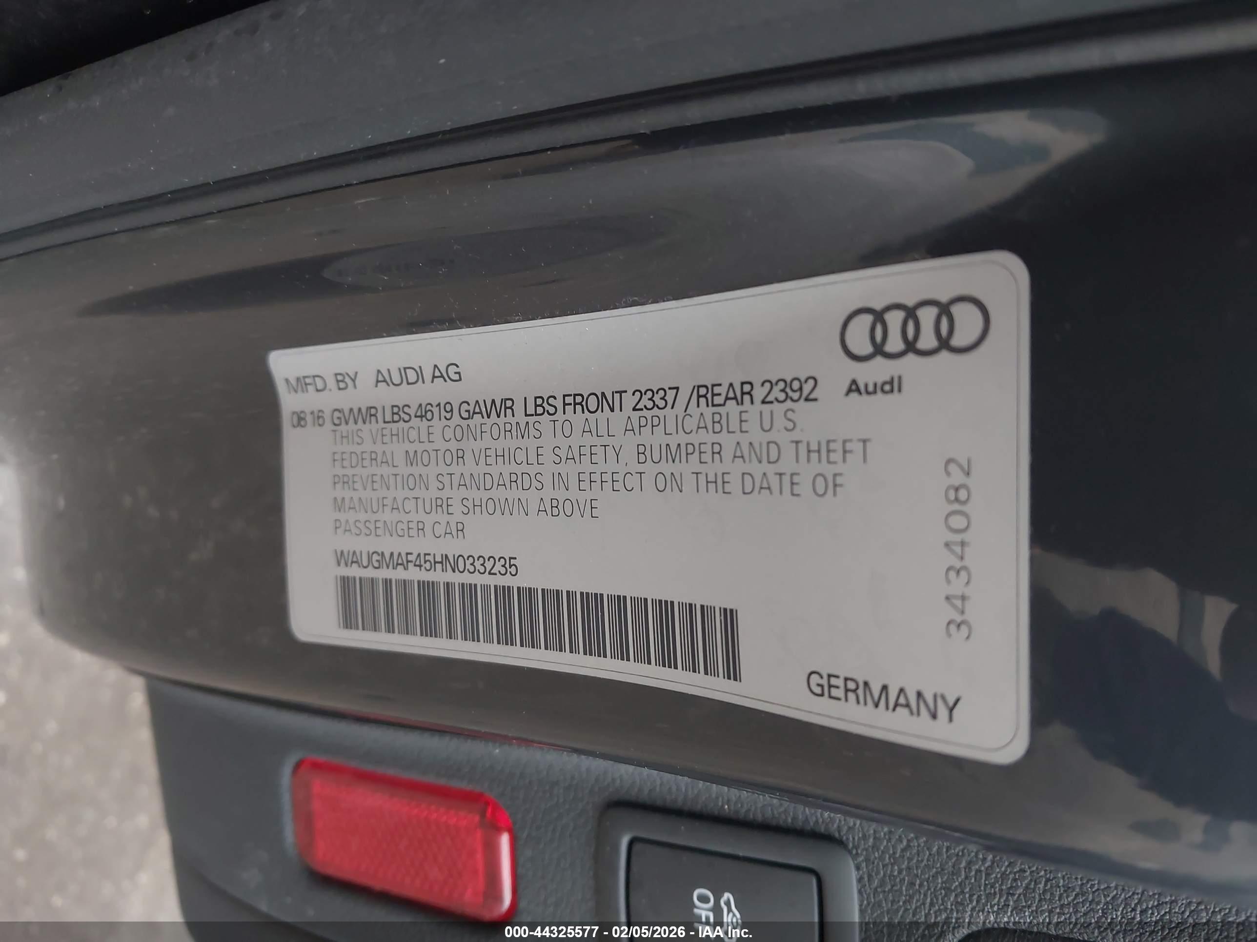 AUDI A4 image 9