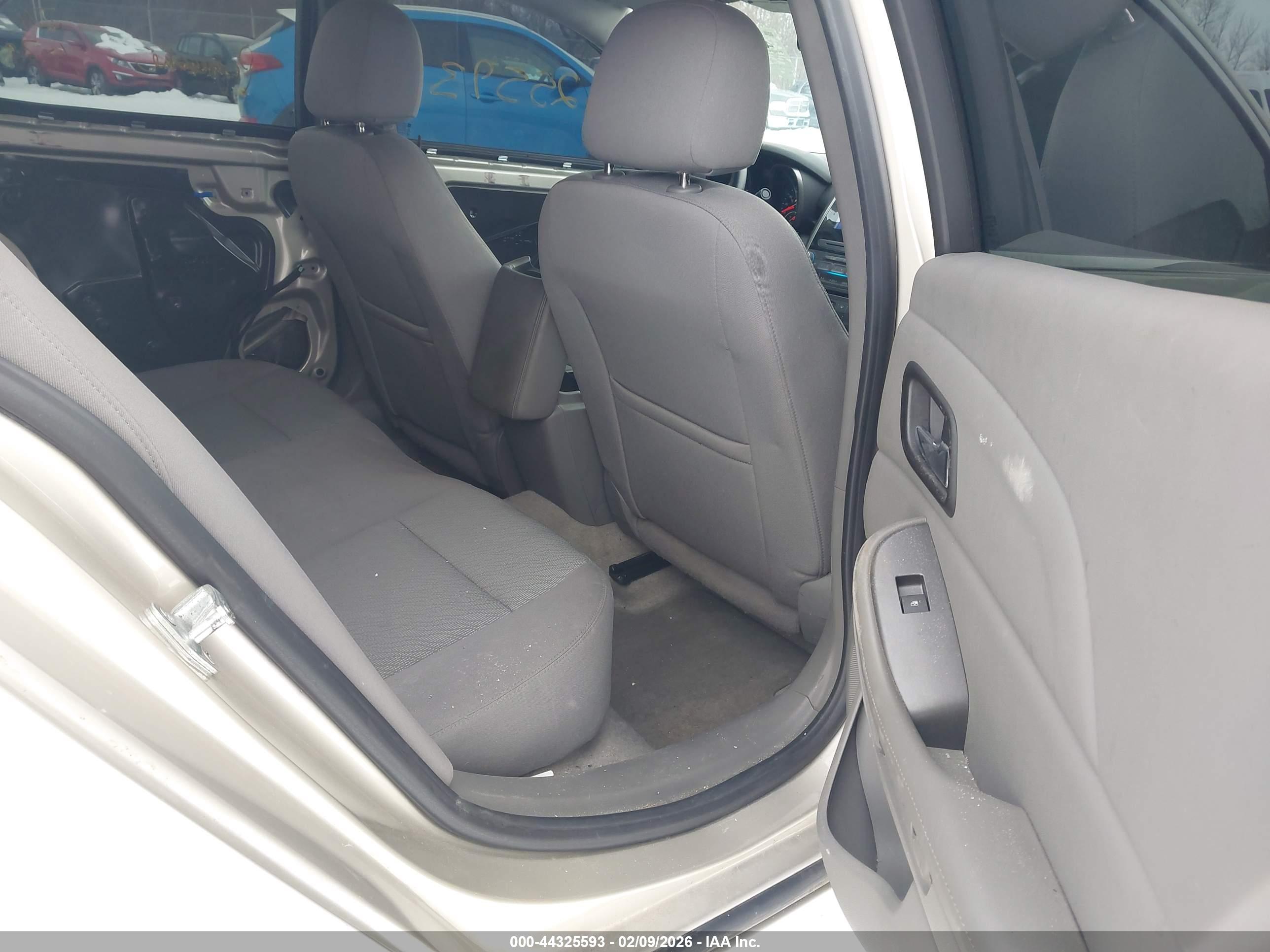 CHEVROLET MALIBU image 8