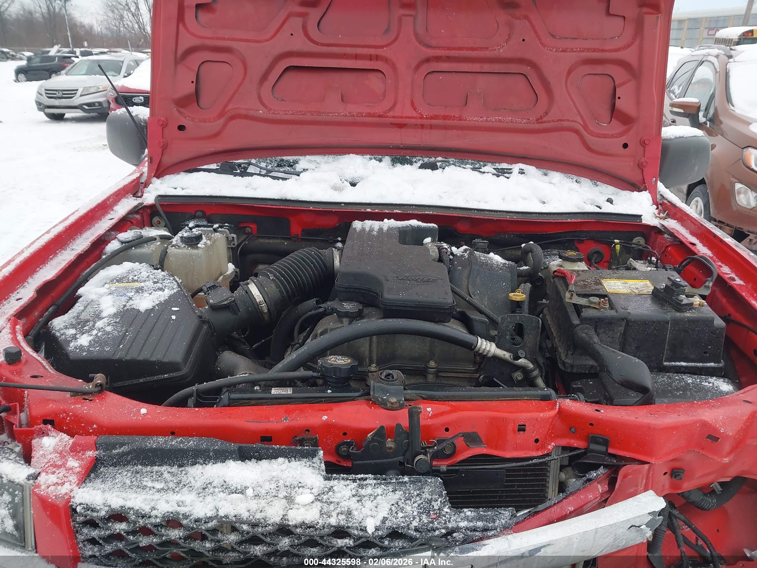 CHEVROLET COLORADO image 10