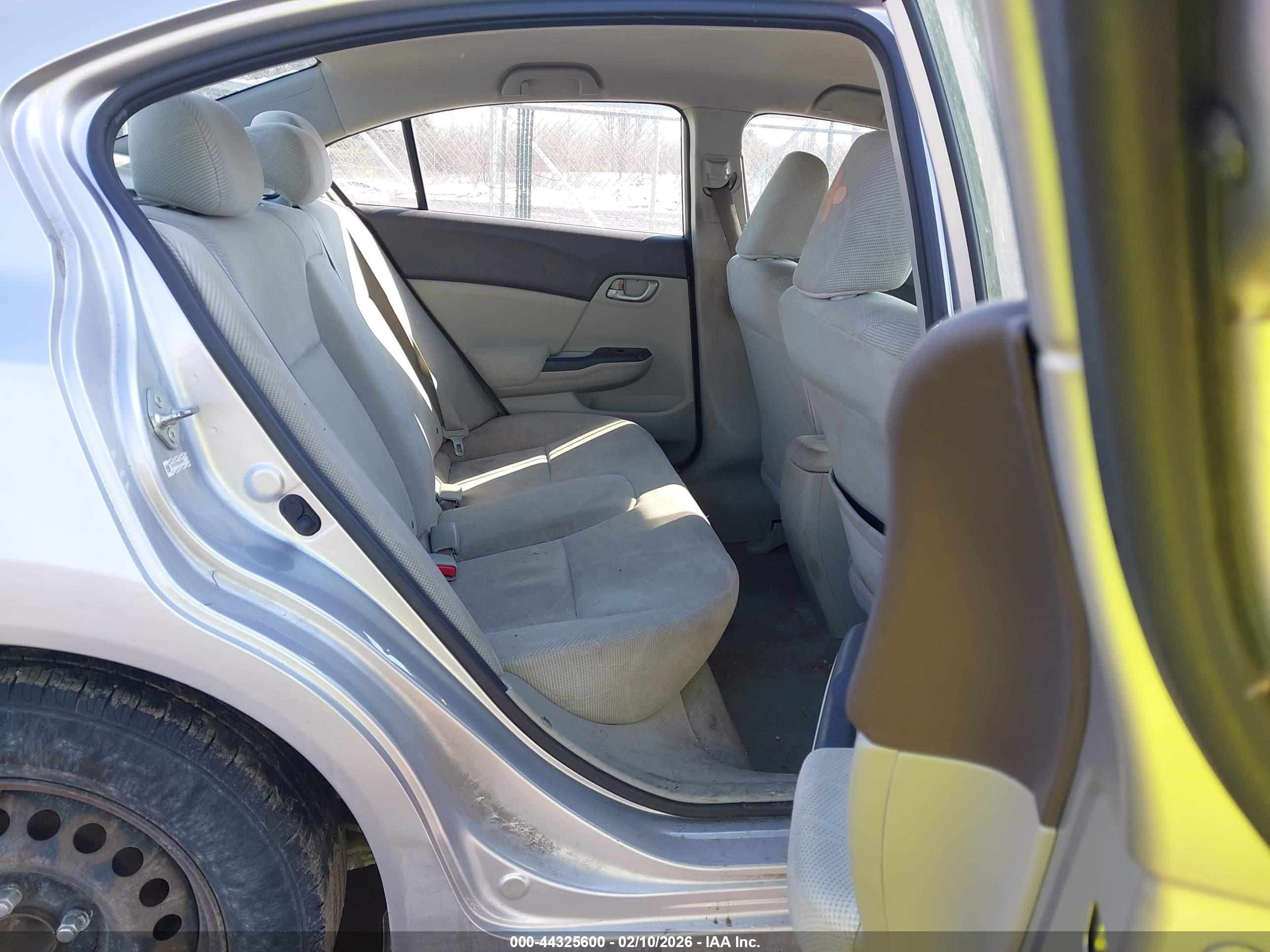 HONDA CIVIC image 8
