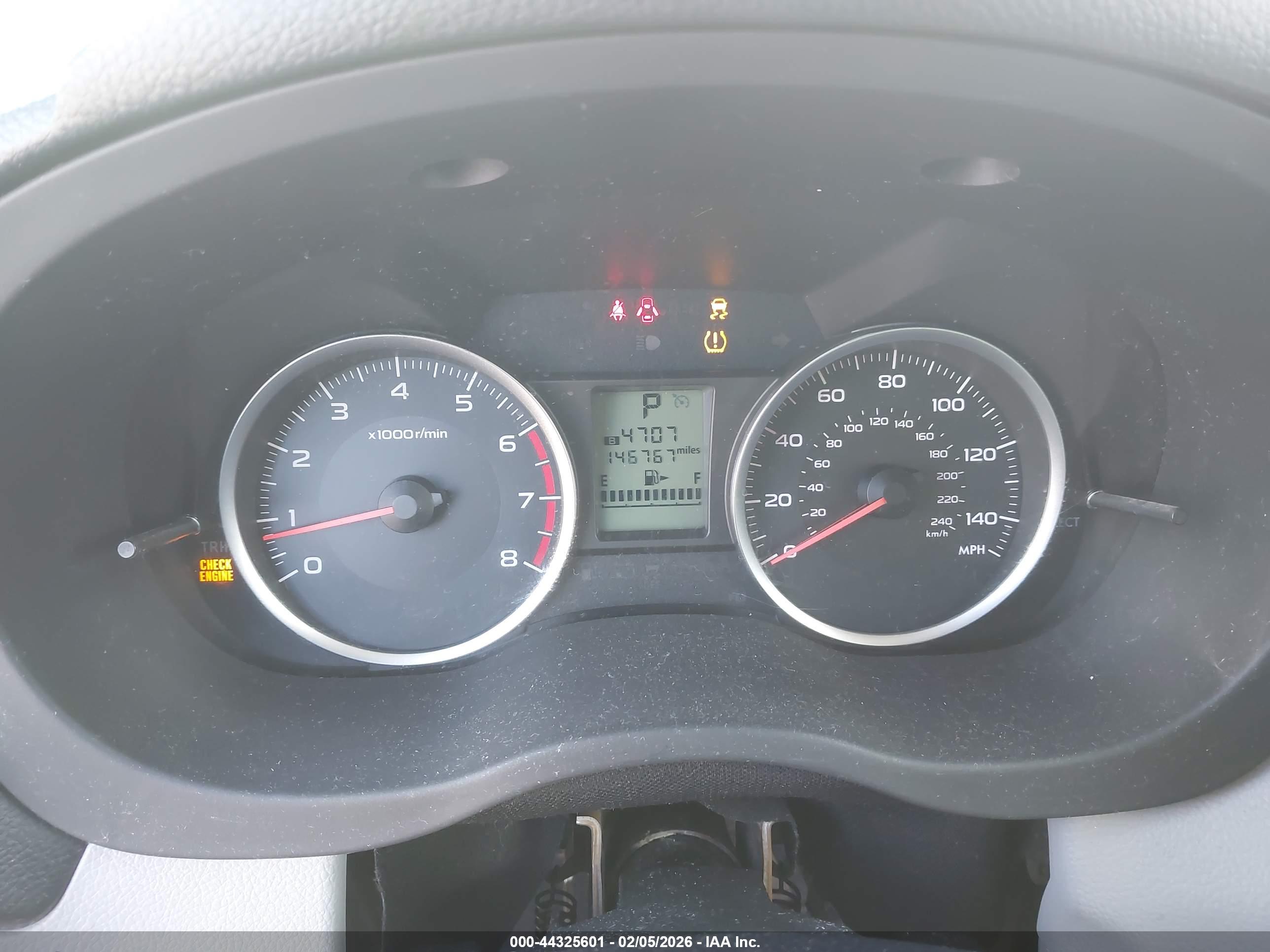 SUBARU FORESTER image 7