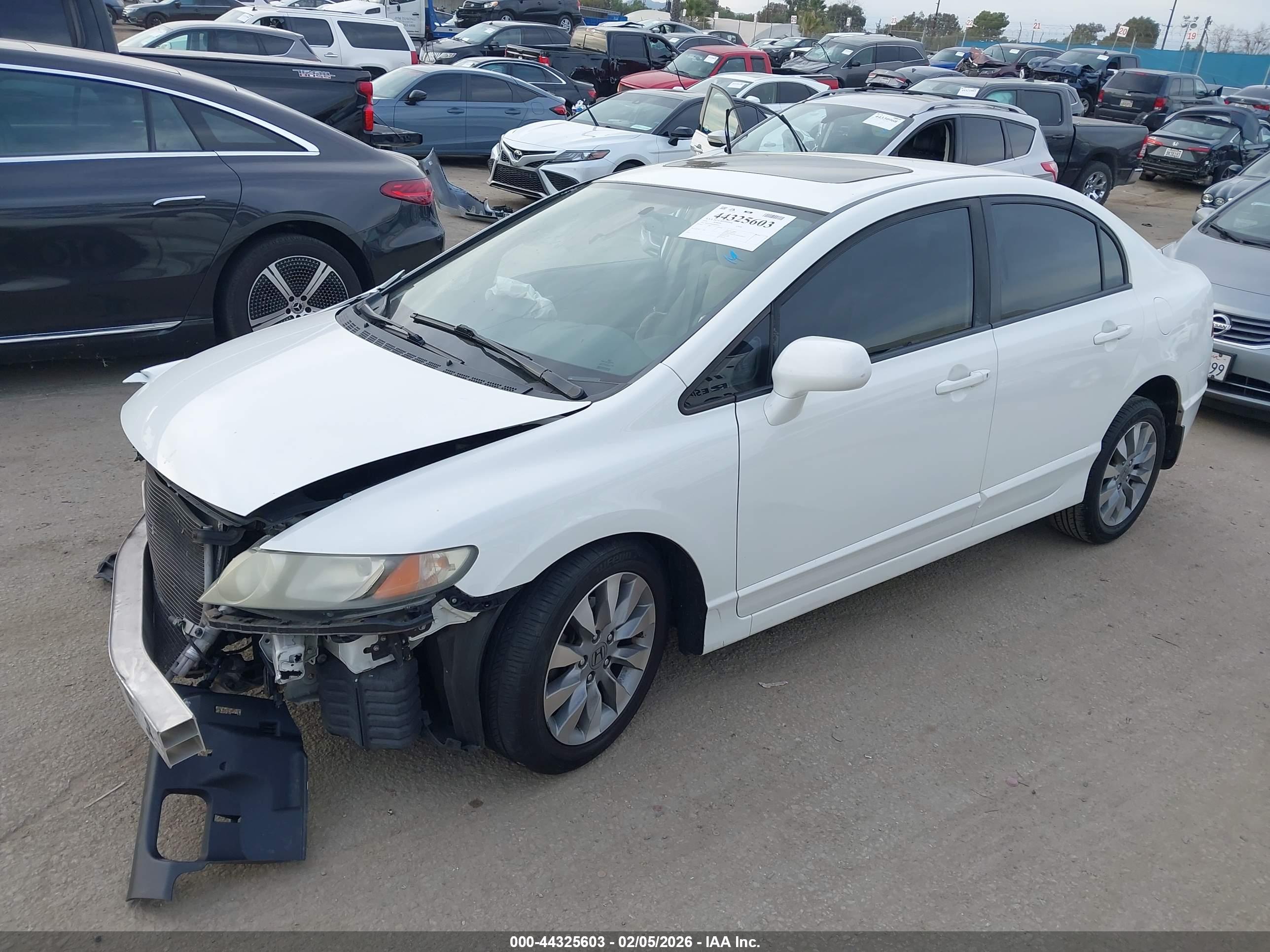 HONDA CIVIC image 2