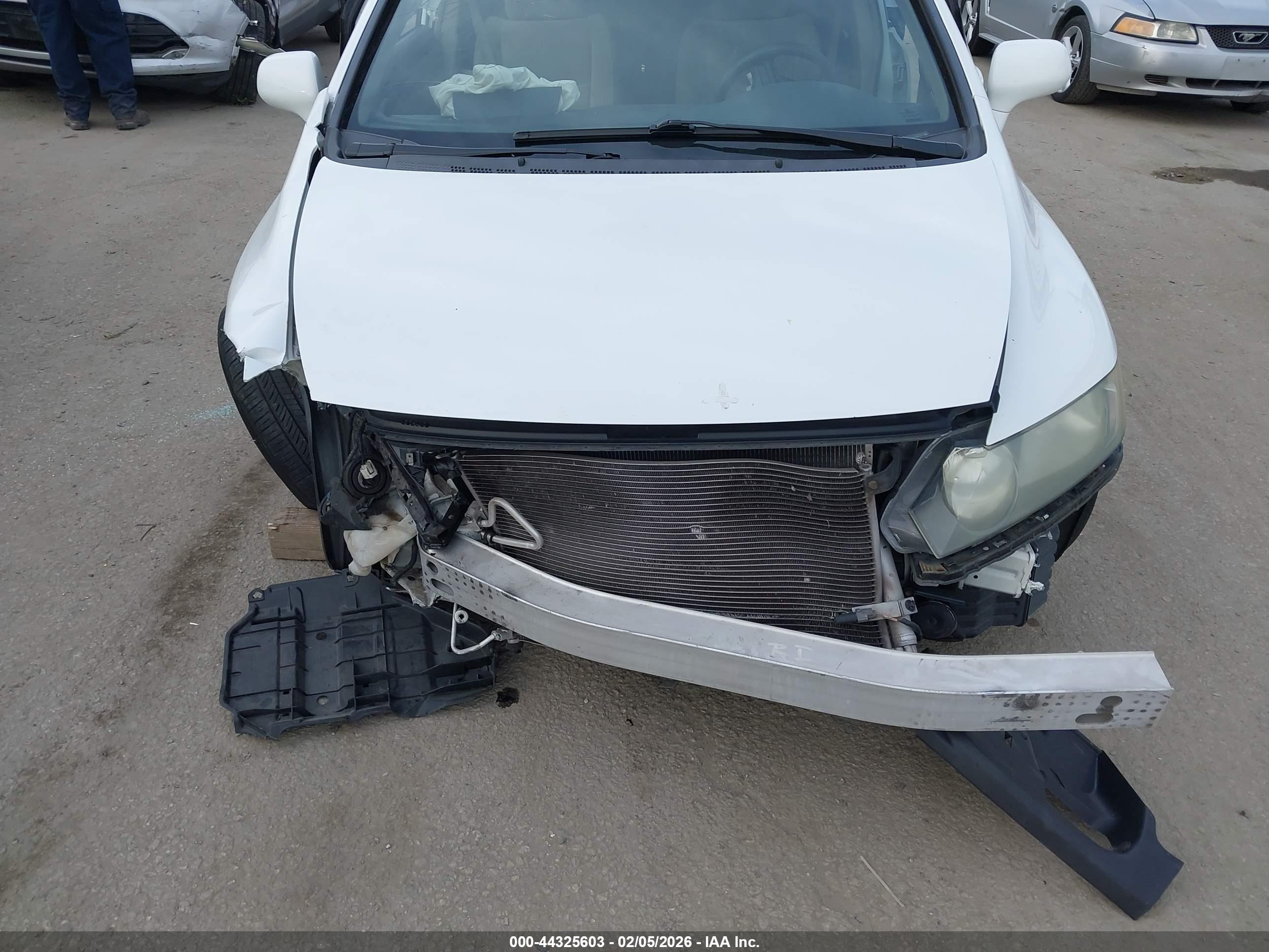 HONDA CIVIC image 6
