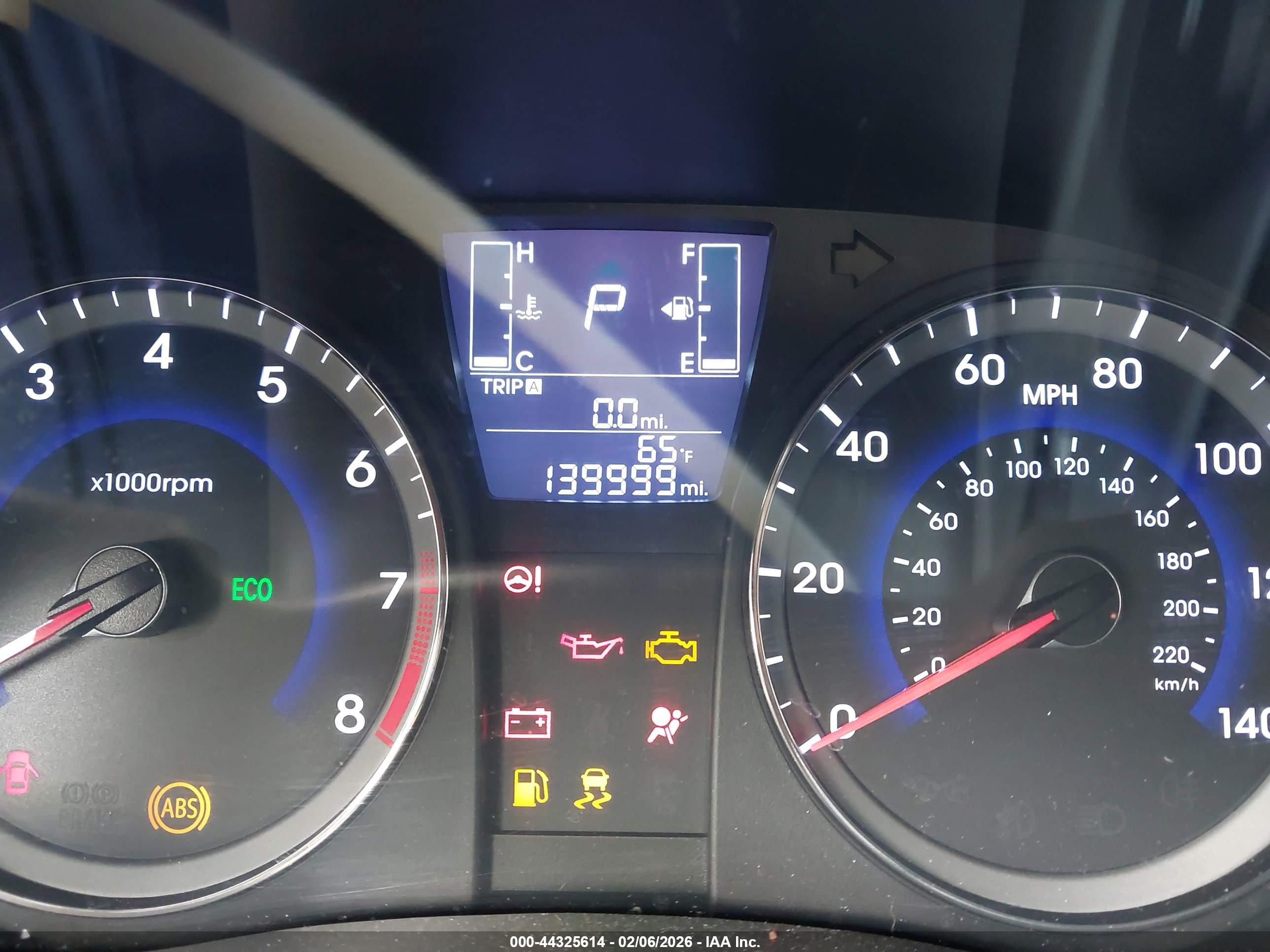 HYUNDAI ACCENT image 7