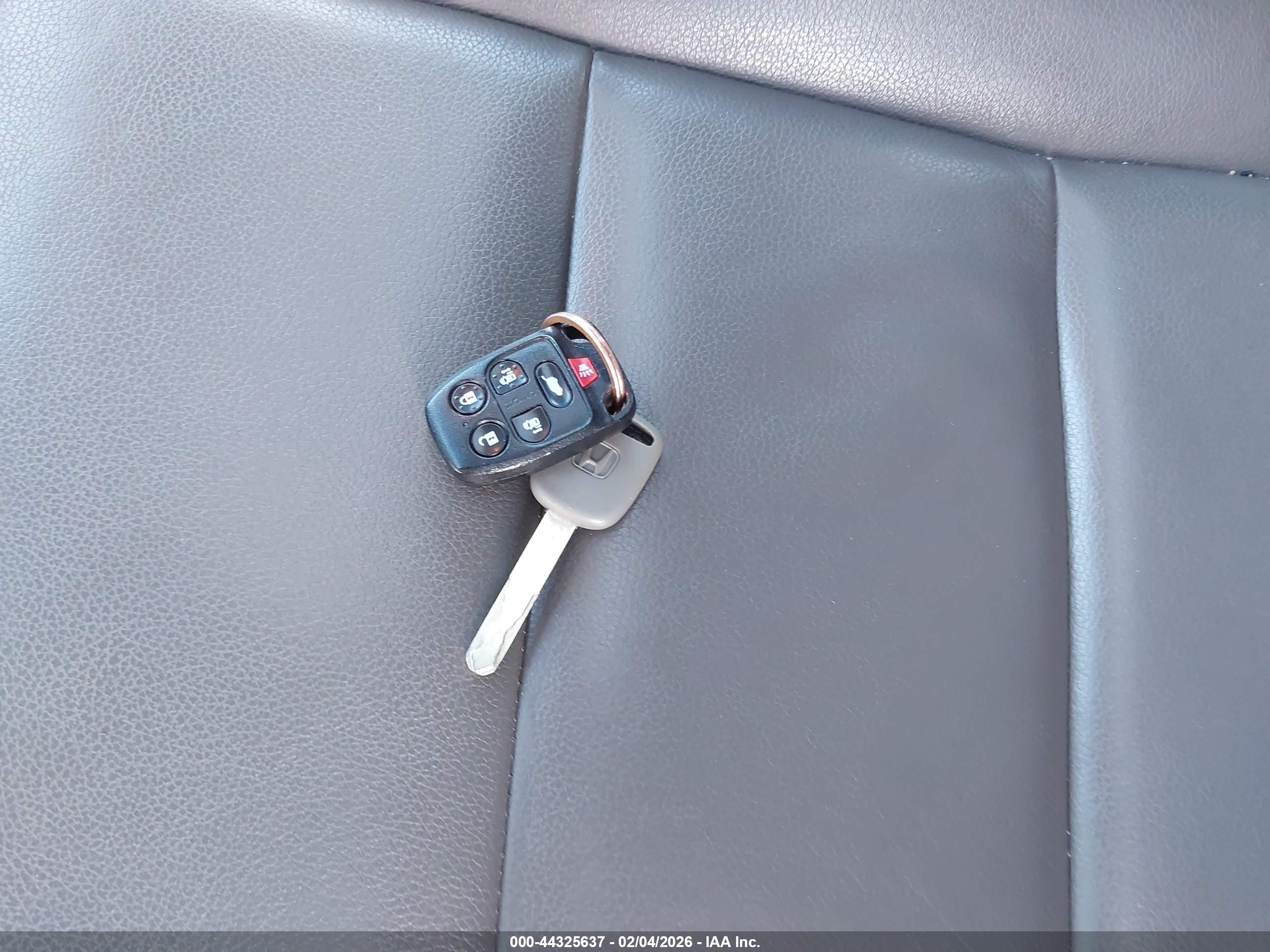 HONDA ODYSSEY image 11