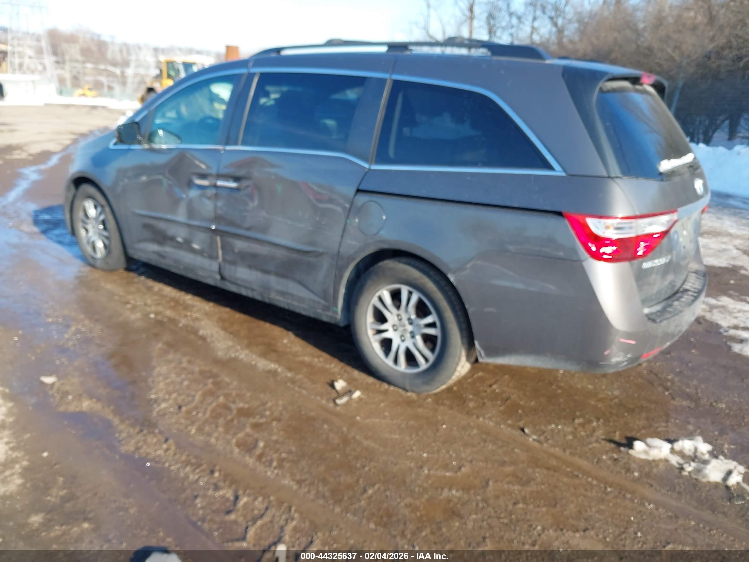 HONDA ODYSSEY image 3