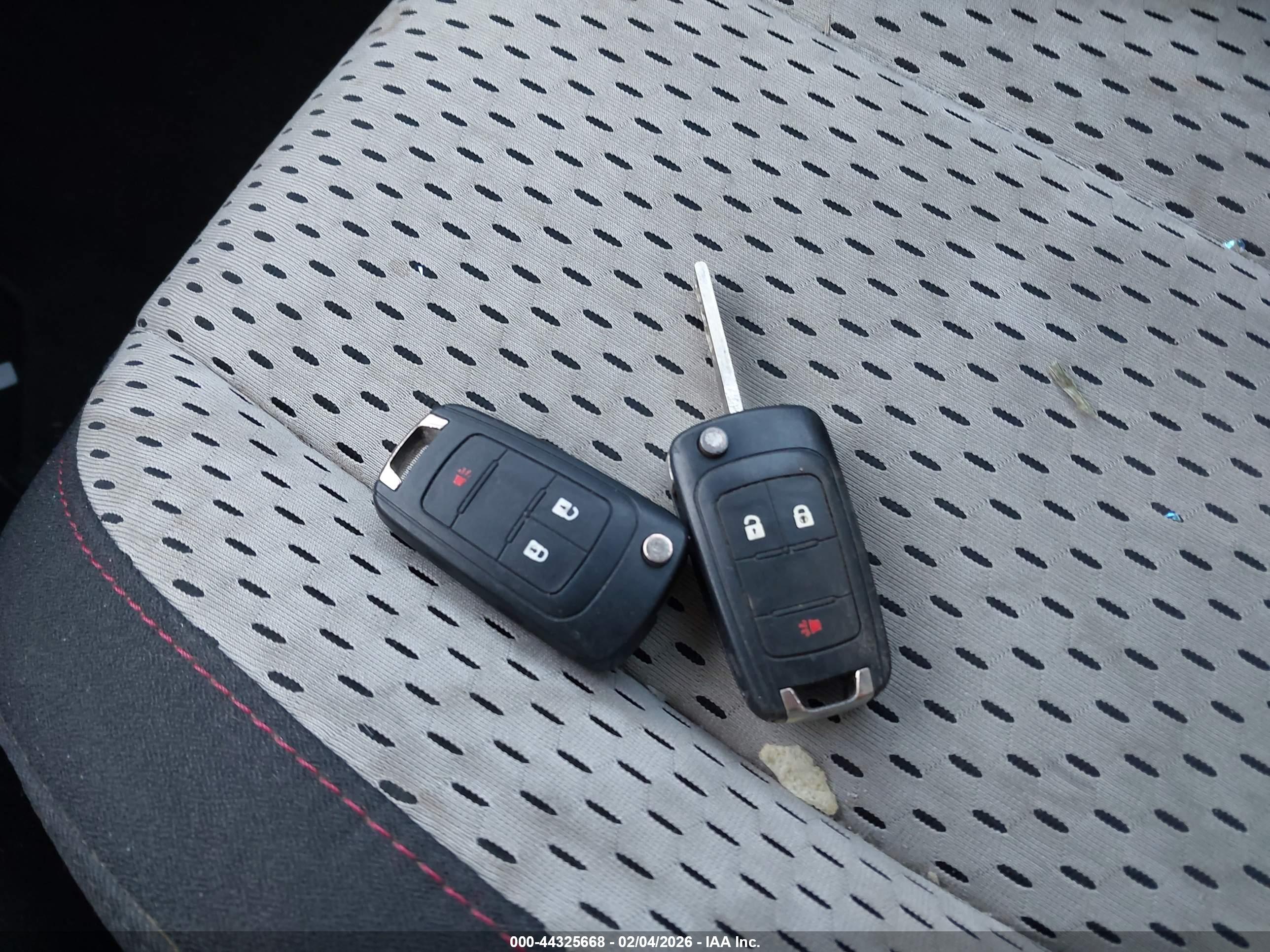 CHEVROLET EQUINOX image 11