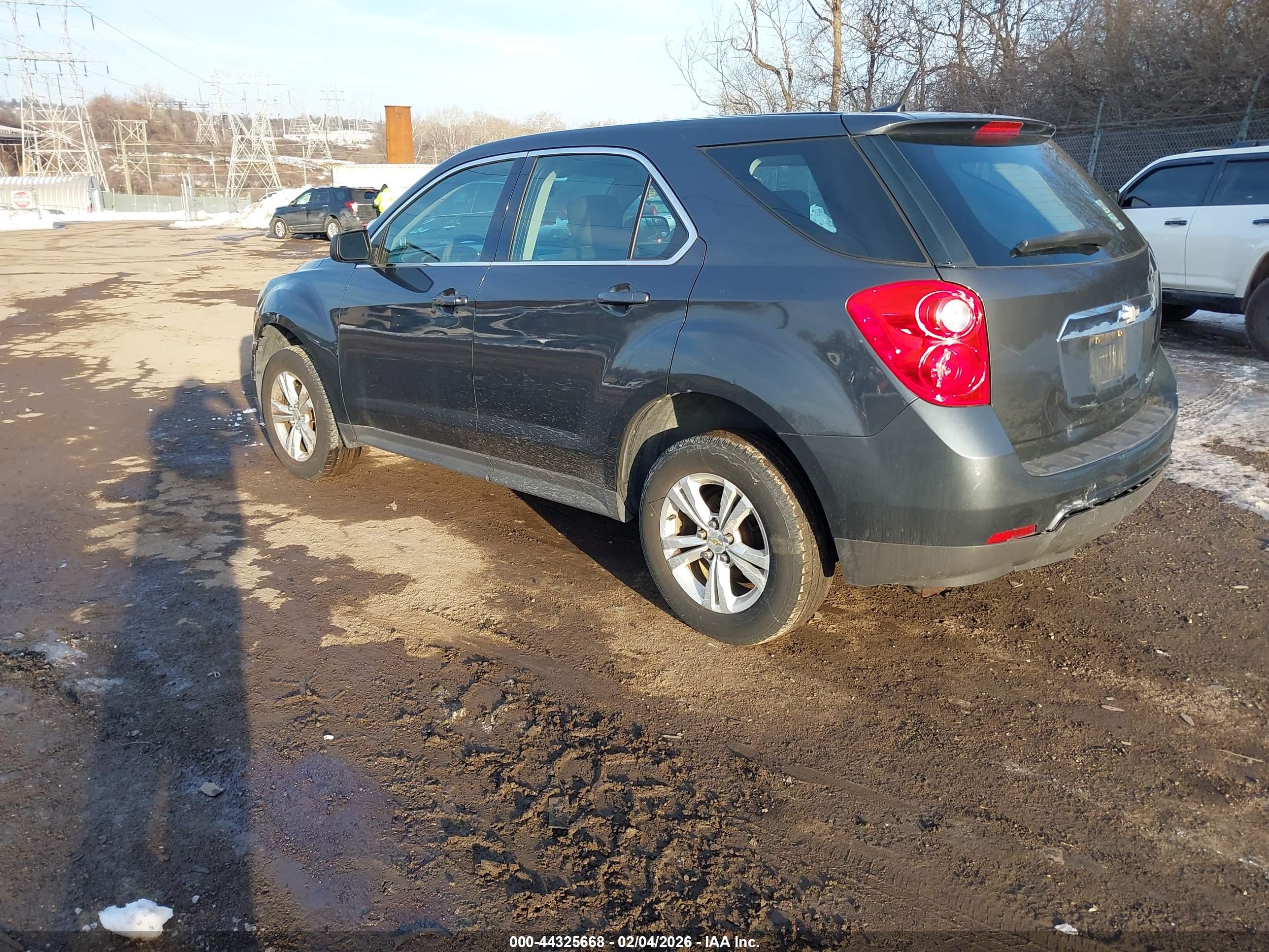 CHEVROLET EQUINOX image 3